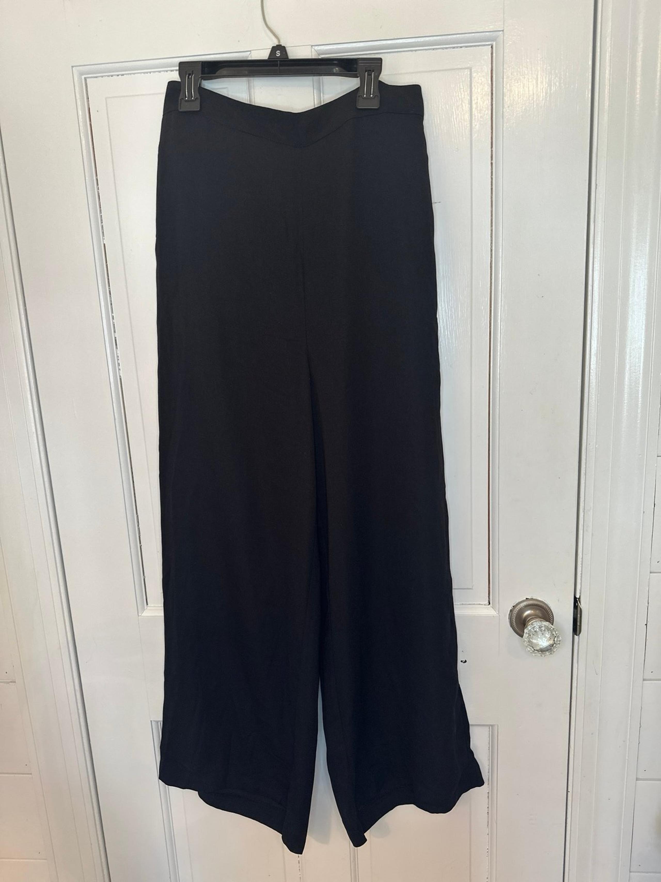 Bar III Black Wide Leg Flowy Dress Pants size 8P NWT