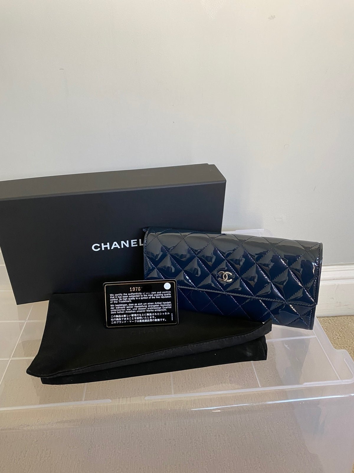 Chanel wallet