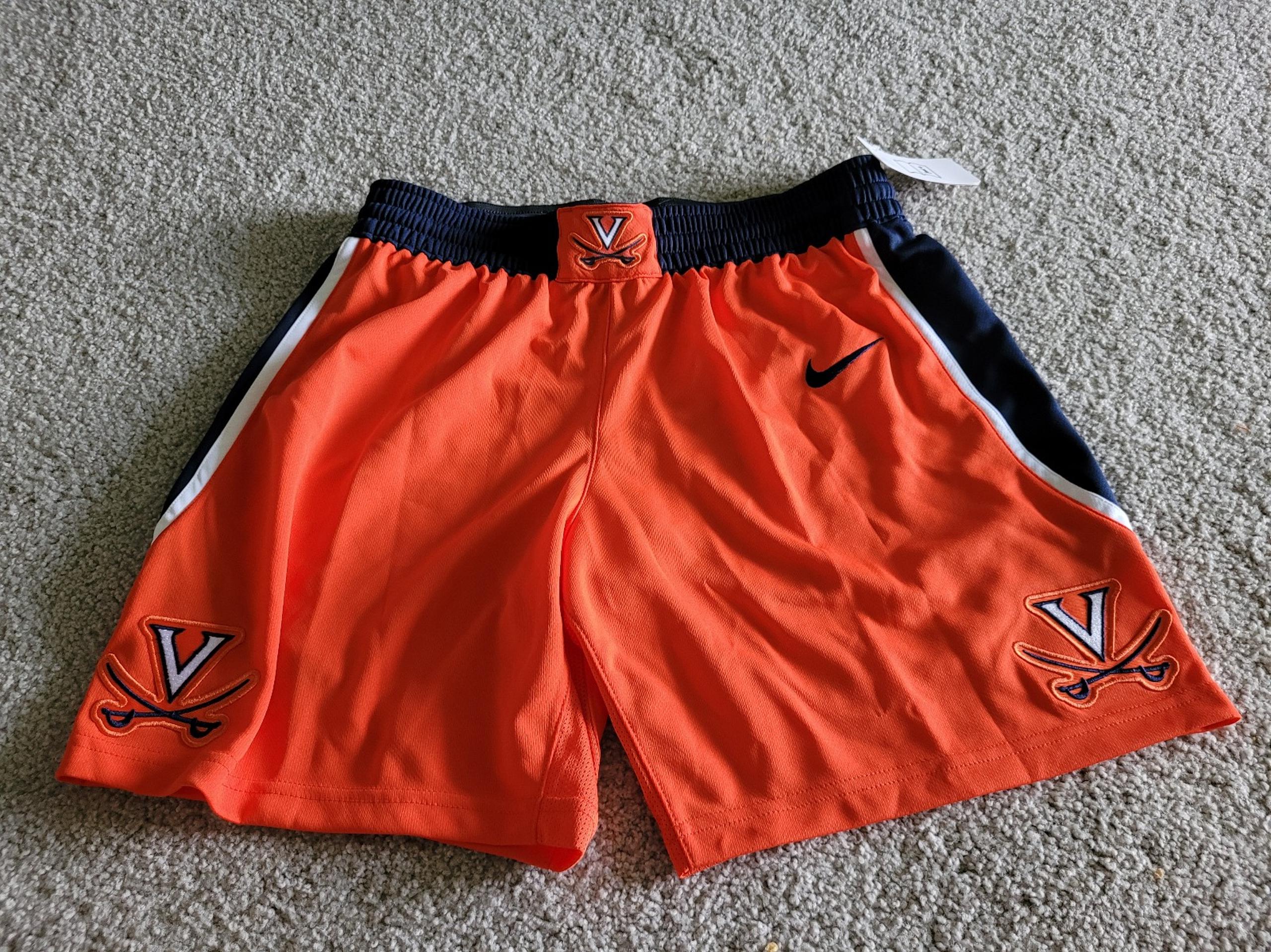 Nike Virginia Cavaliers Elite Enforcer Basketball Short Women's M Orange AV2186