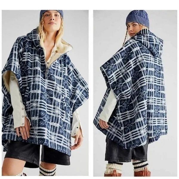 Free People Miss You Hooded Faux Fur Winter Poncho Oversized Batwing Sleeves