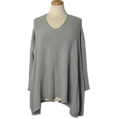 Lauren Vidal Gray Oversized SOFT Tunic Sweater Long Sleeve V-neck Sz S