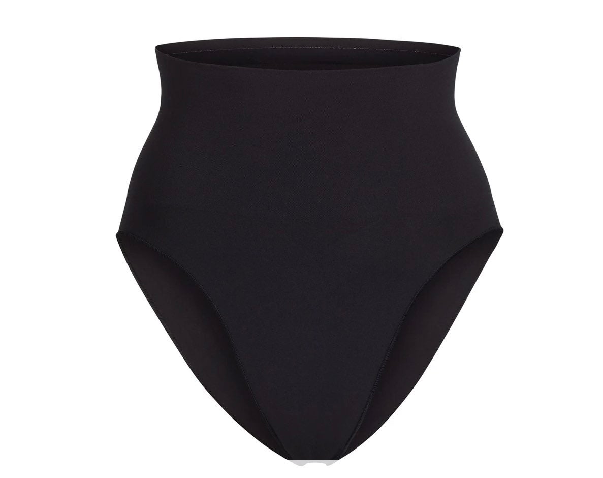 Skims core control briefs