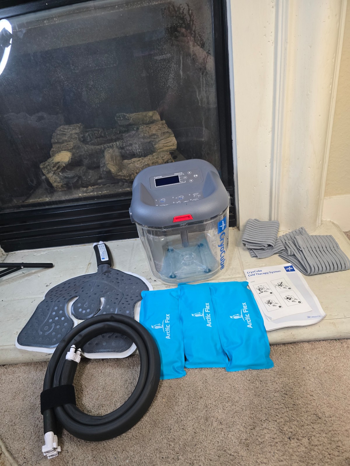 Medline cyrocube knee and shoulder pain relief