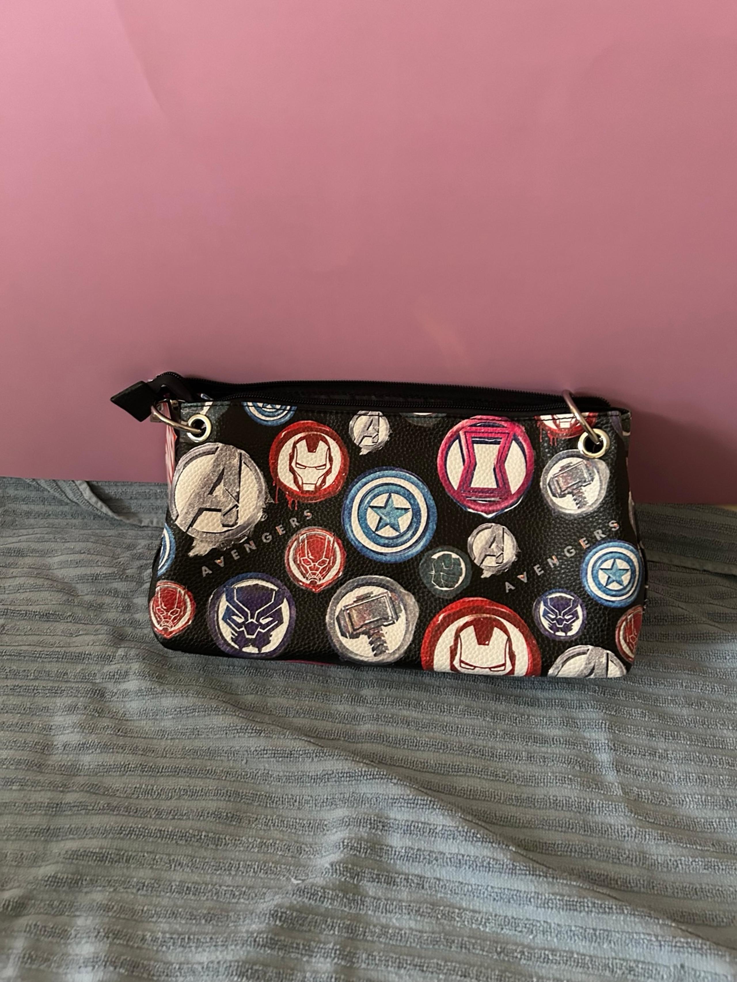 Marvel Womens Crossbody Bag