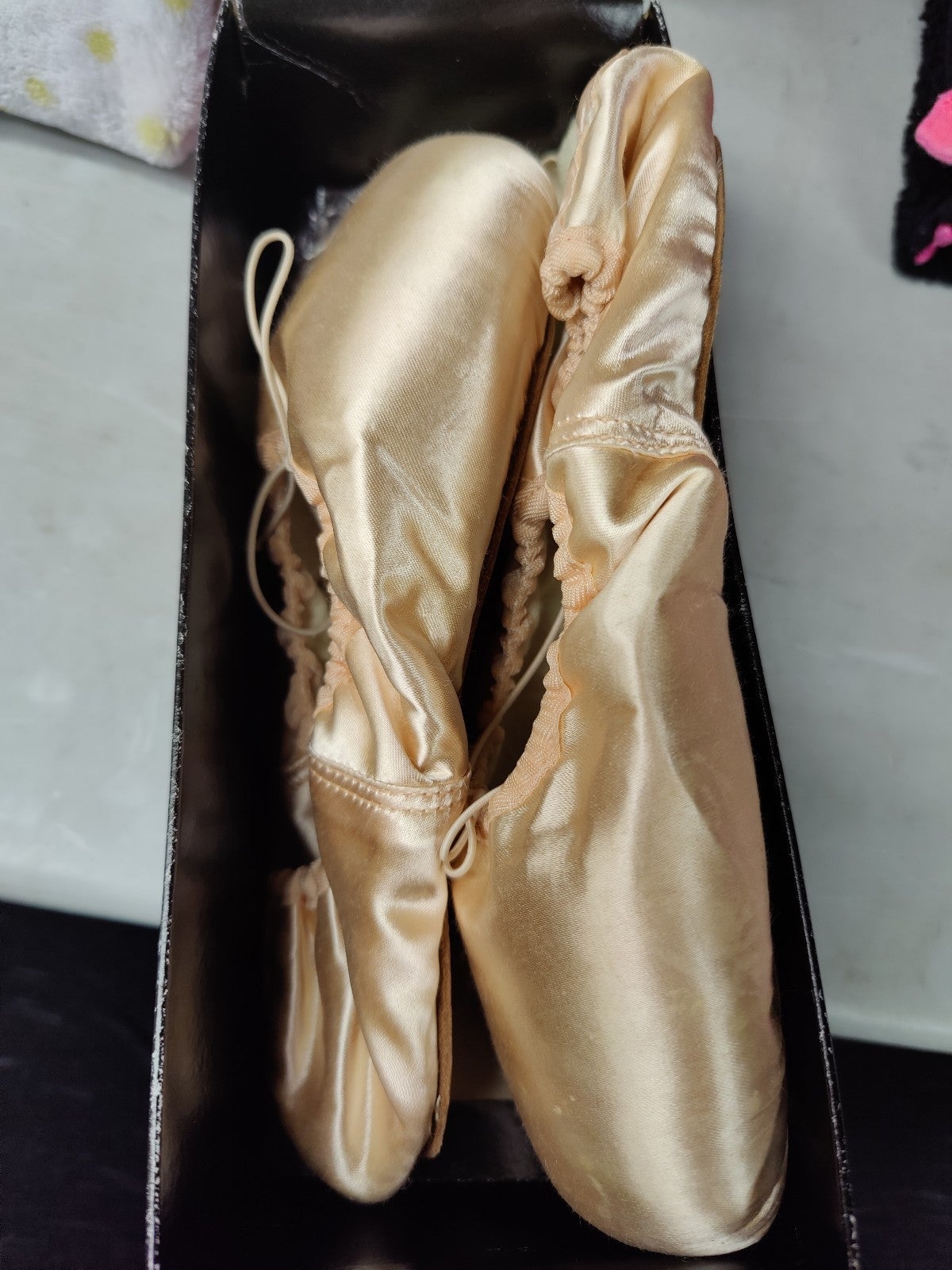 Capezio Glisse 102 Pointe Shoes *New*