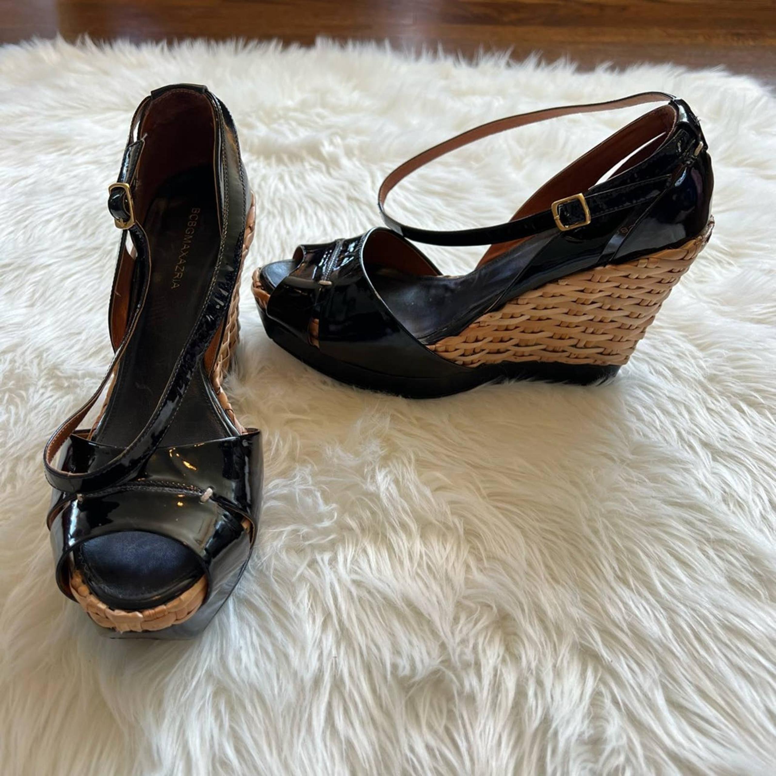 BCBGMAXAZRIA Womens Sandal Platform Heels Shoes Black Basket Weave Leather 8 B