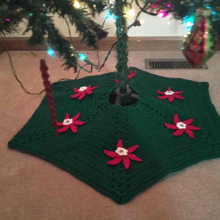 Christmas tree skirt