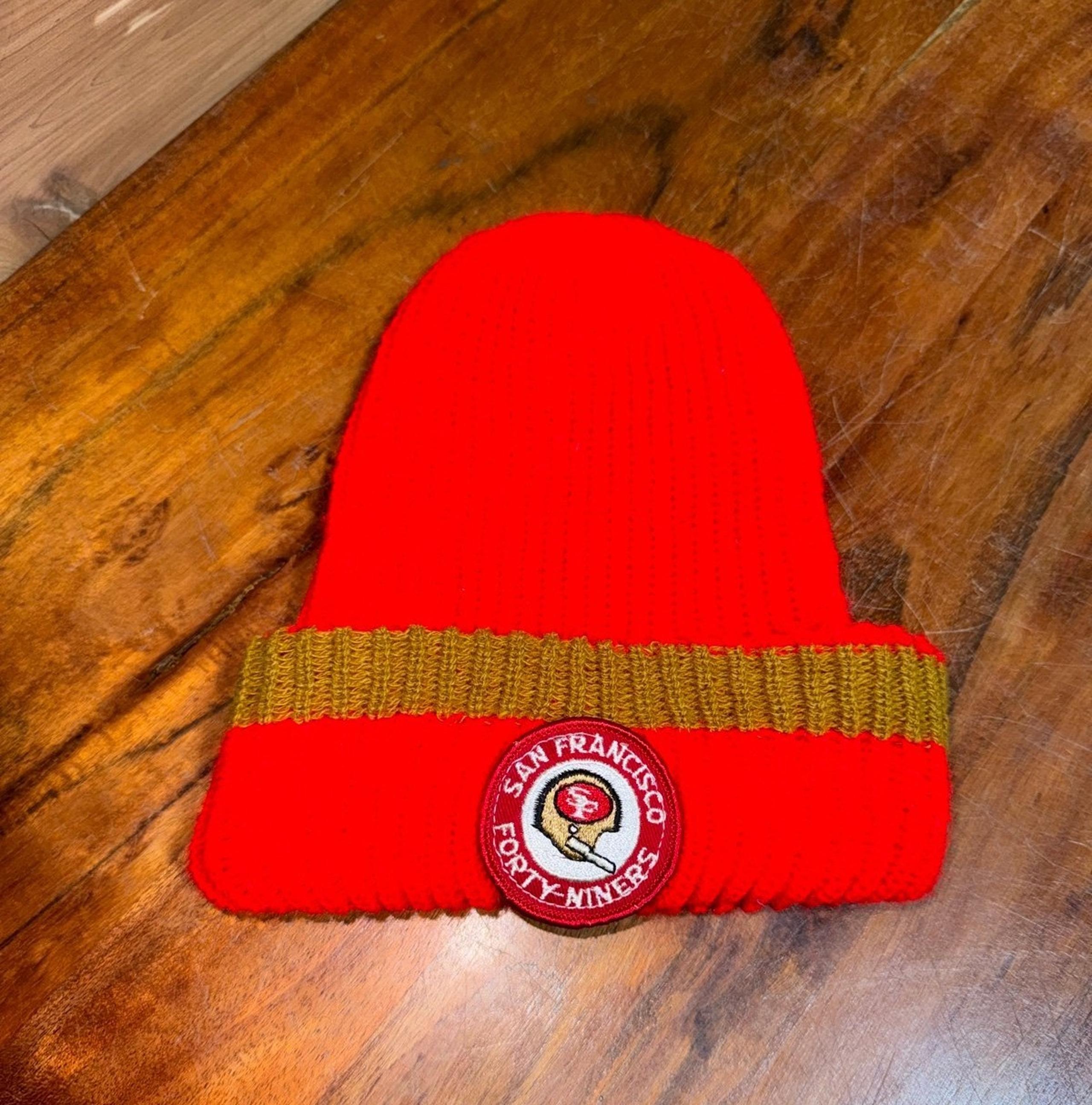 VTG 70’s/80’s San Francisco 49ers NFL Football Patch Knit Pom Beanie Hat Cap