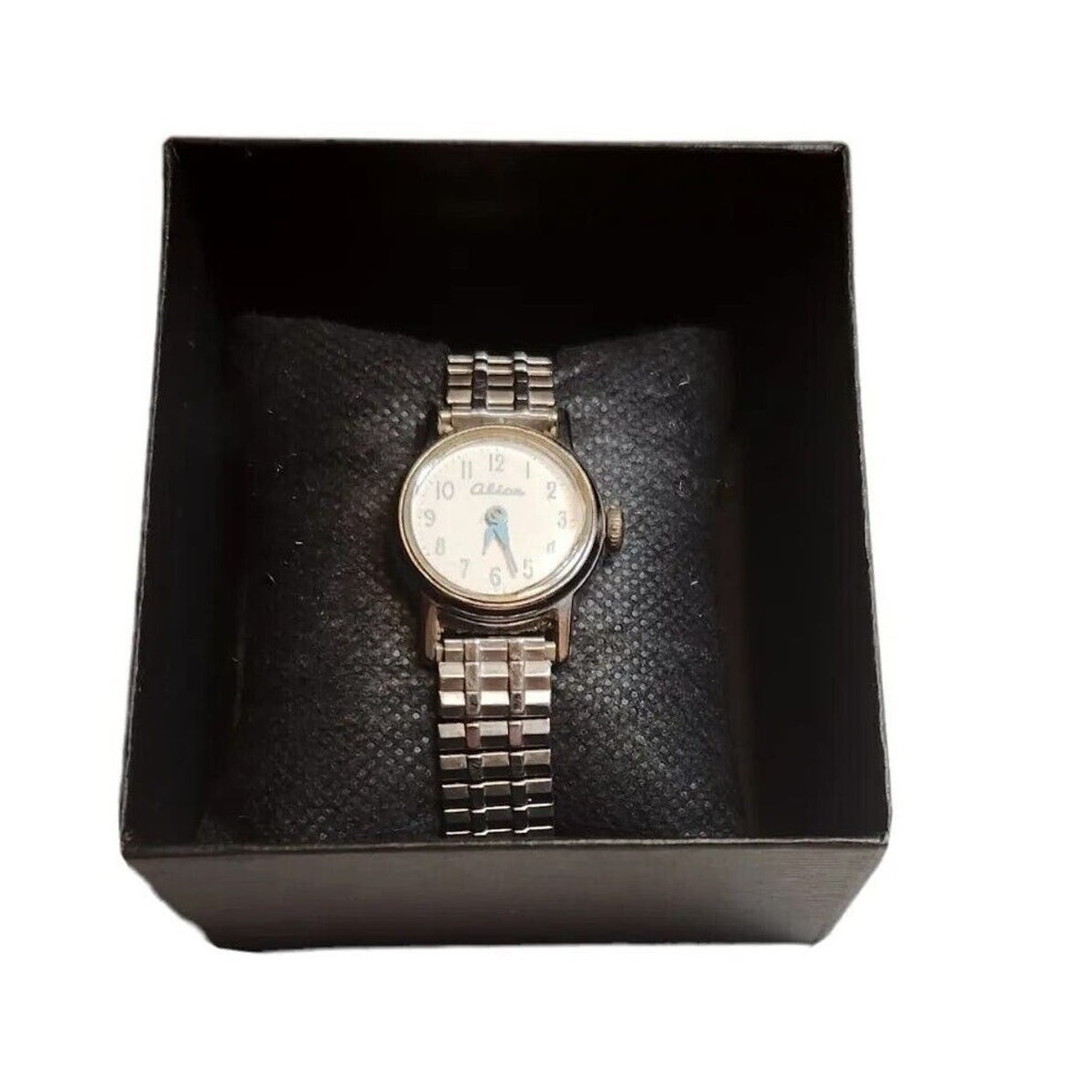 Vintage Alice By Timex, Silver Tone, Women's Watch, Pre-owned