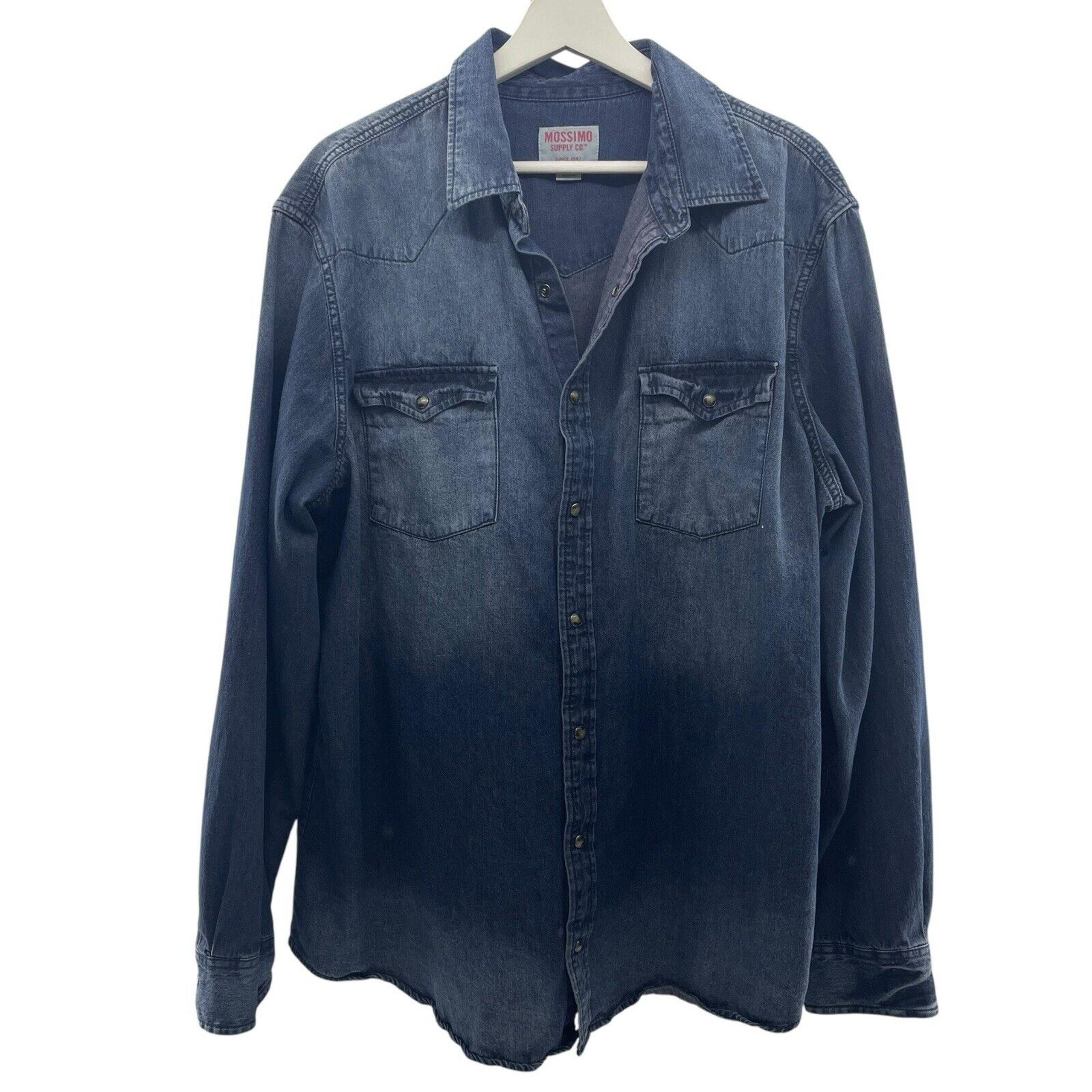 Mossimo Size XL Denim Shirt Pearl Snap Button Down Relaxed Fit Medium Wash Top