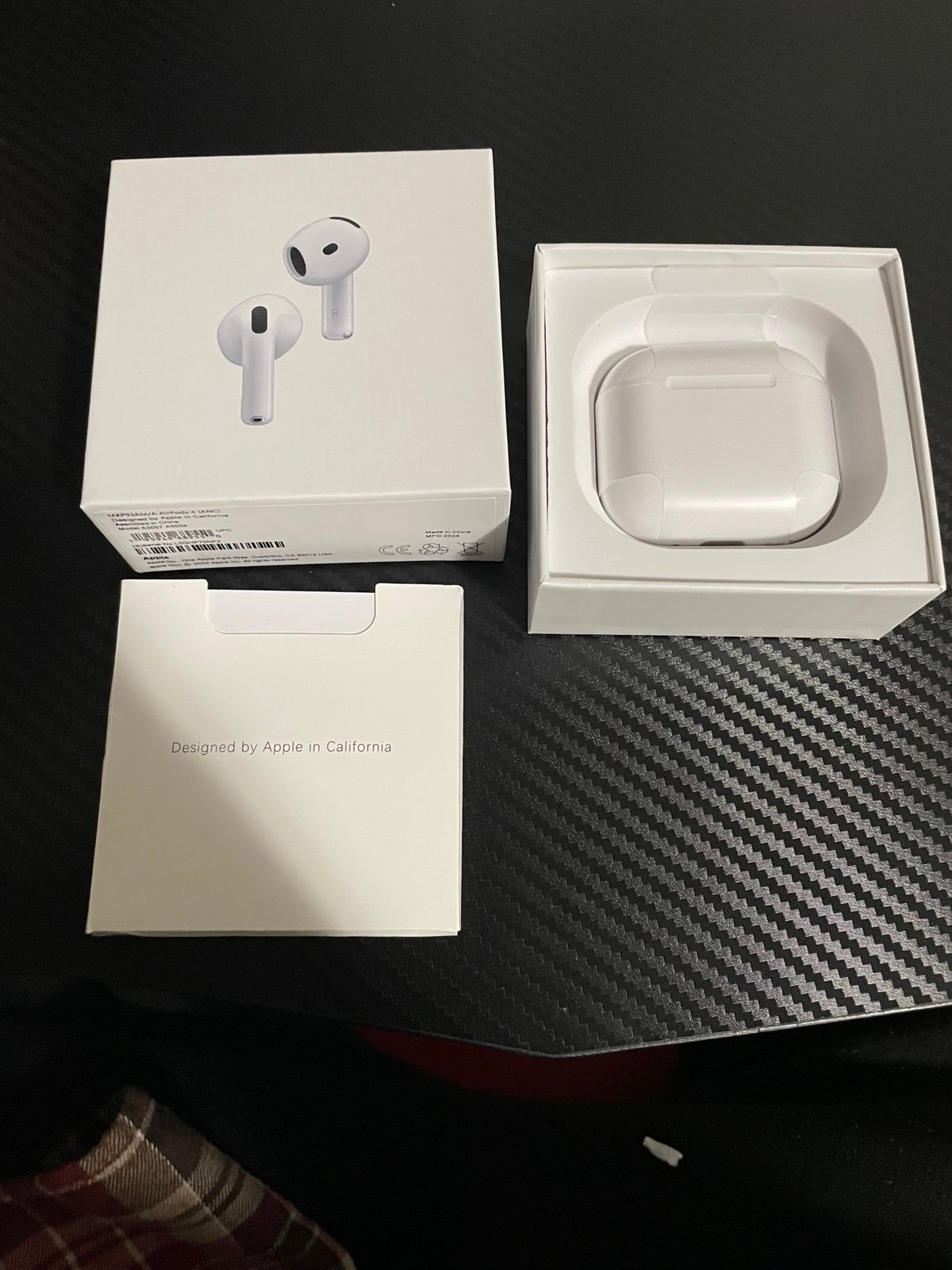 AirPods 4’s pro