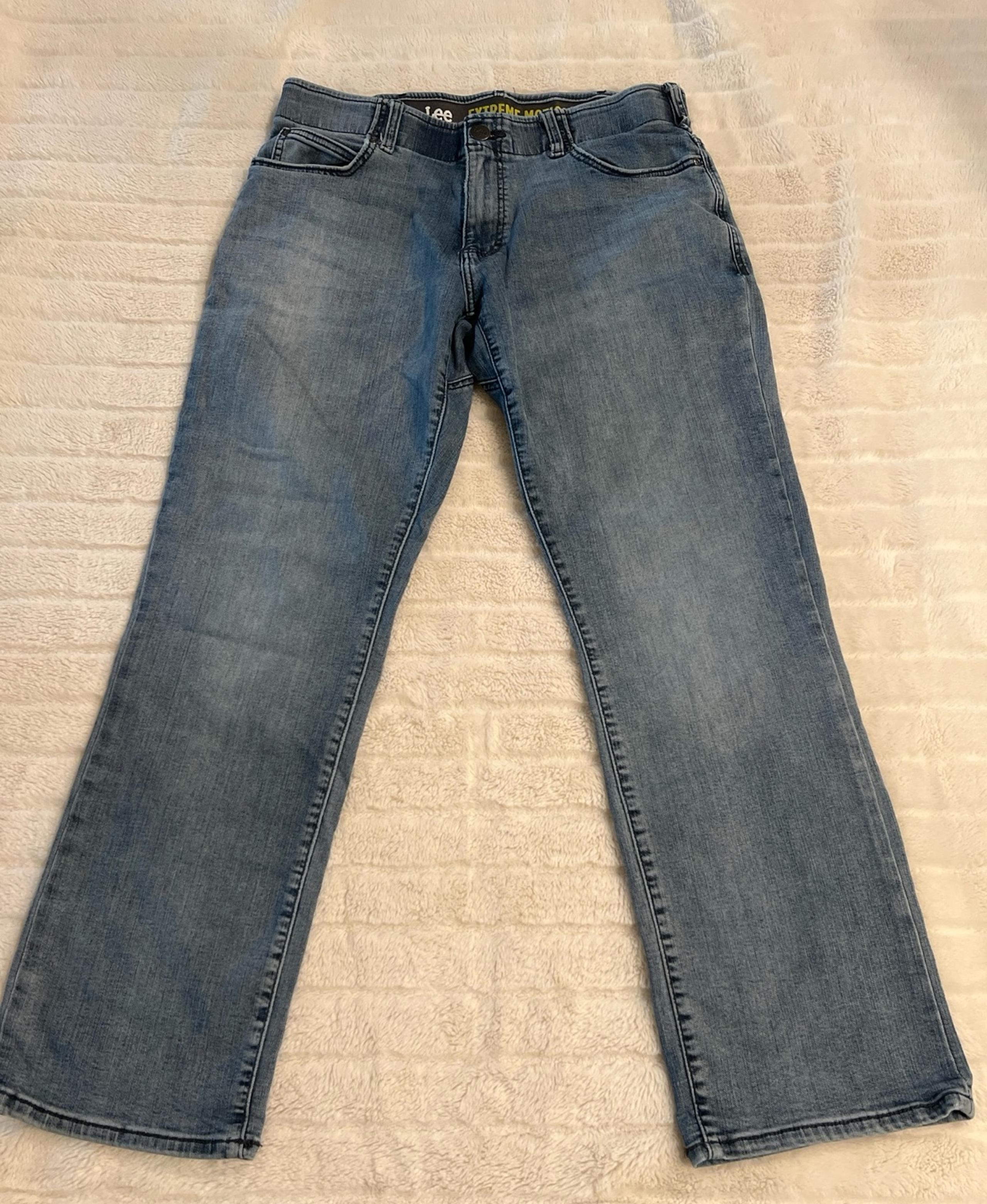 Lee Jeans