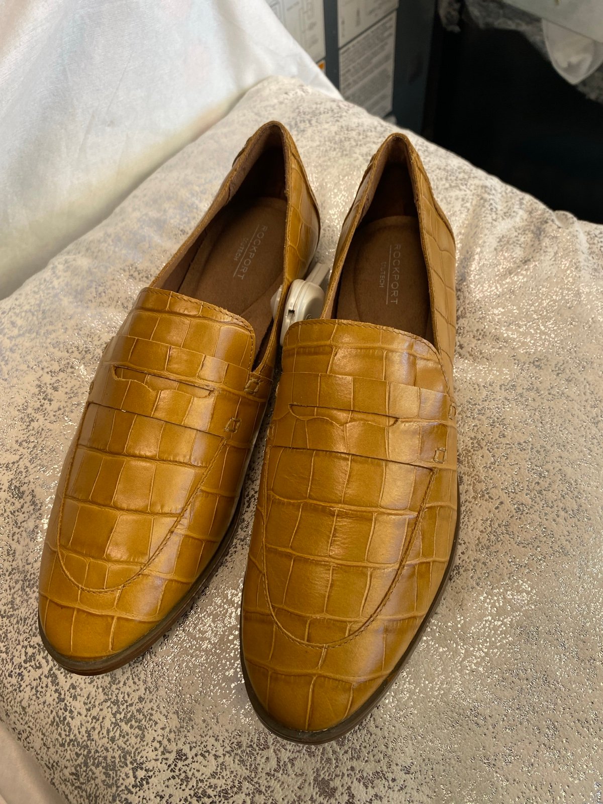 NWOB Rockport Women's Perpetua Penny Loafer Size 8.5