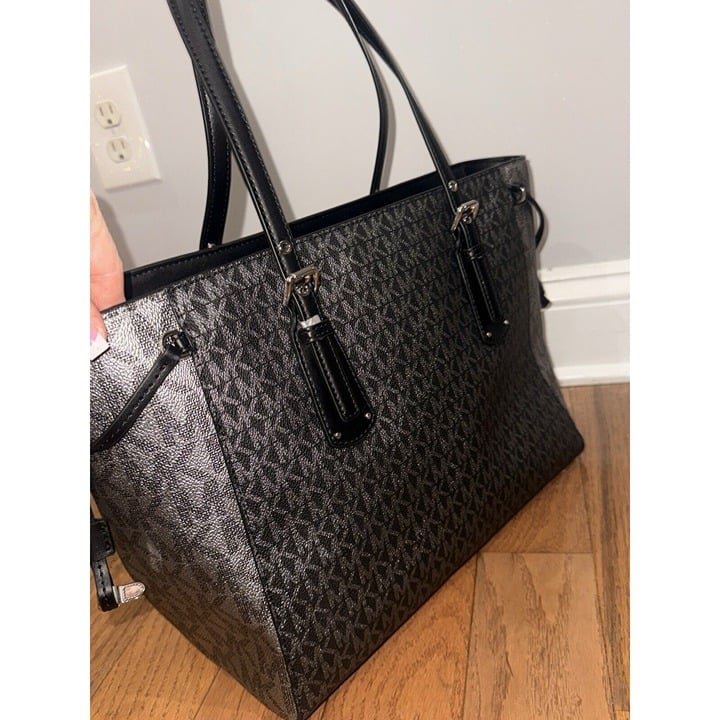 michael kors voyager md mf tz tote