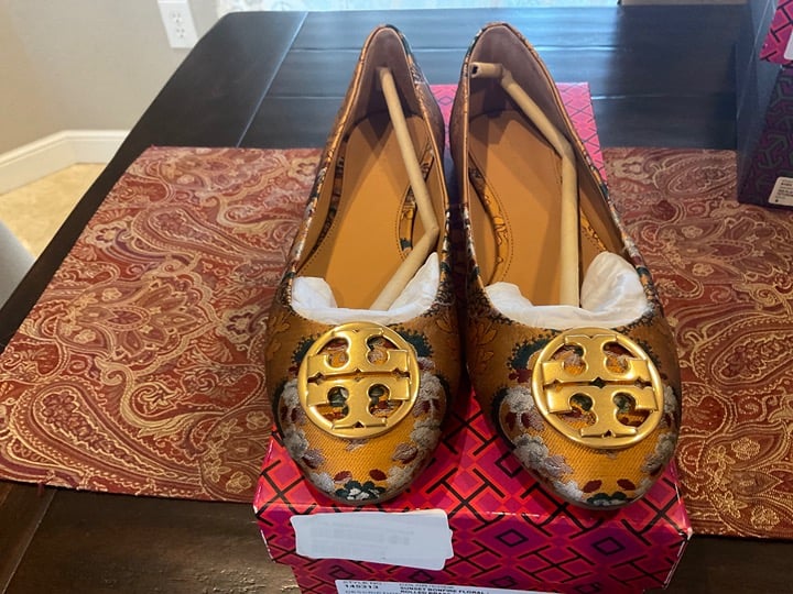 Tory Burch Chelsea Ballet Flat in Sunset Bonfire Brocade 819 - Size 8.5,BNIB,