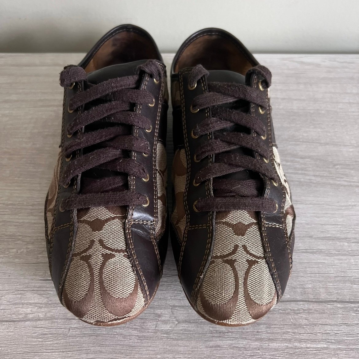 Coach SUEE Signature Brown Leather & Canvas Fashion Sneakers Size 8