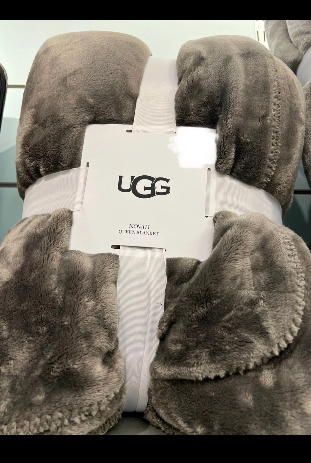 UGG Queen Size Blanket Bedding