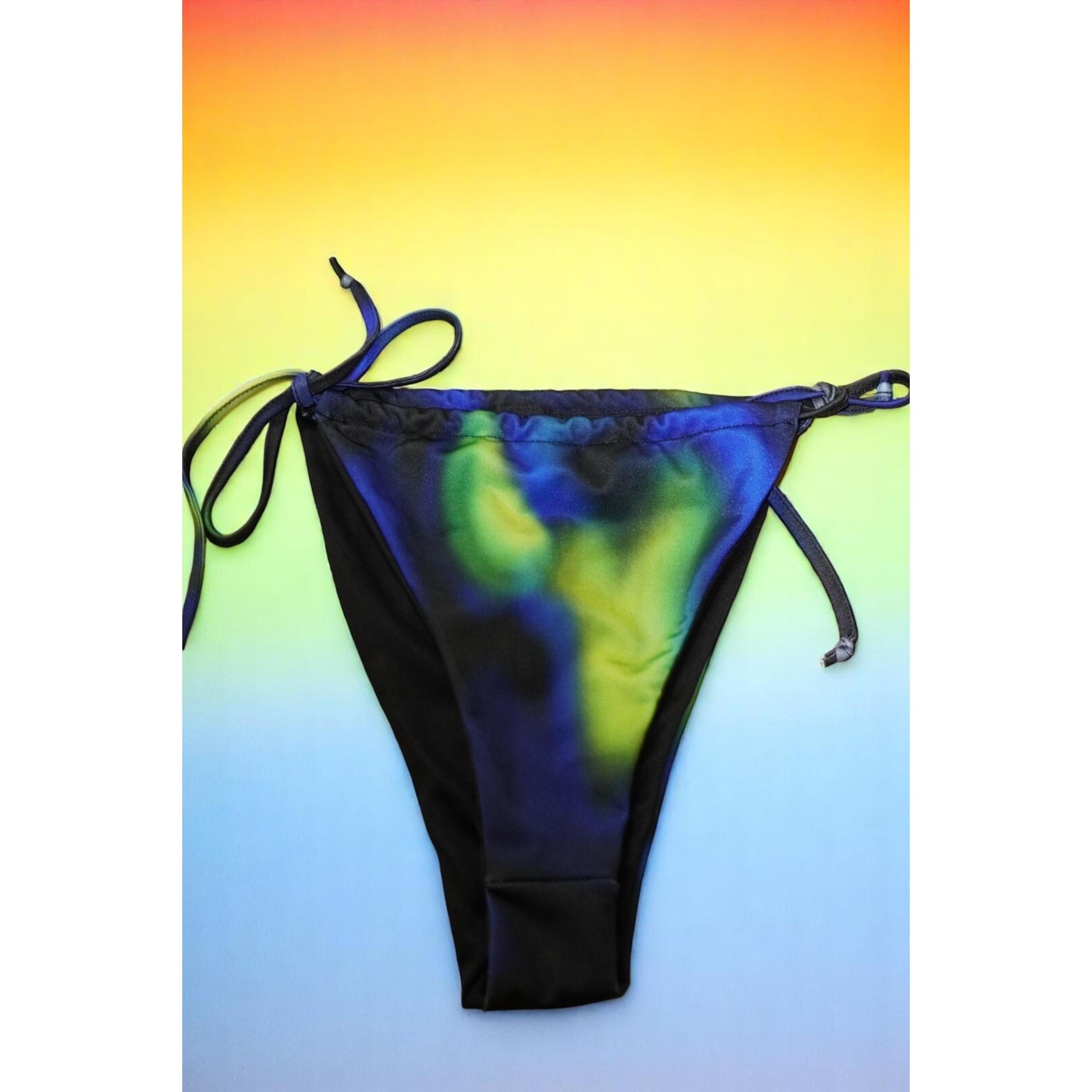 PrettyLittleThing Blue Abstract Tie Side Bikini Bottoms – Size 16