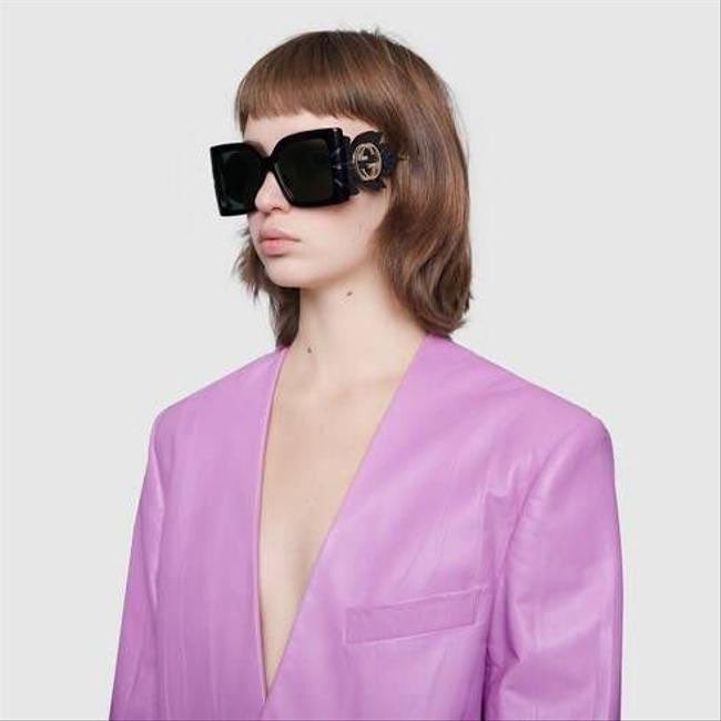 Gucci Oversize Square Frame Sunglasses in Black