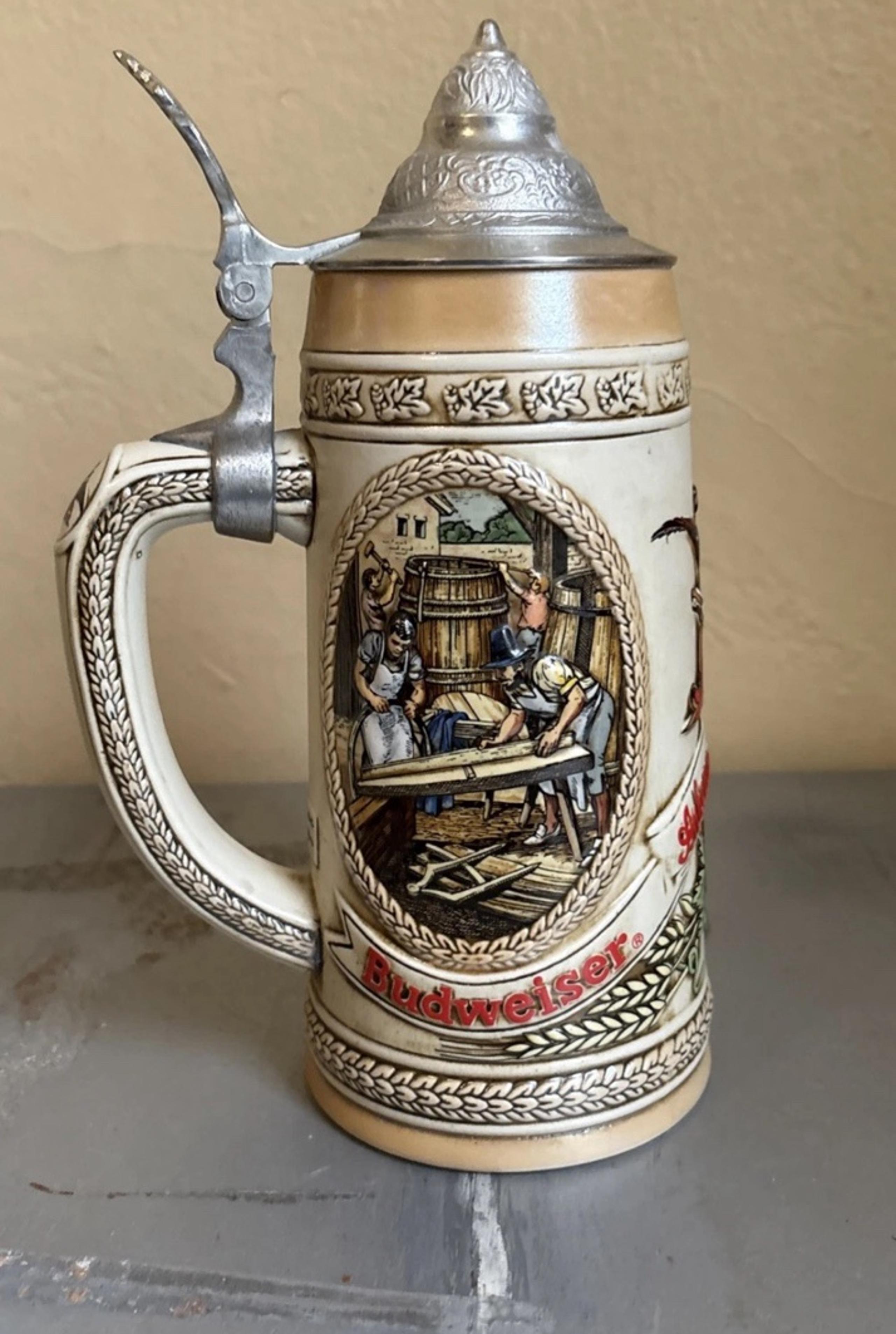 BUDWEISER ANHEUSER-BUSH, INC BEER STEIN W/LID LIMITED EDITION C SERIES 35177