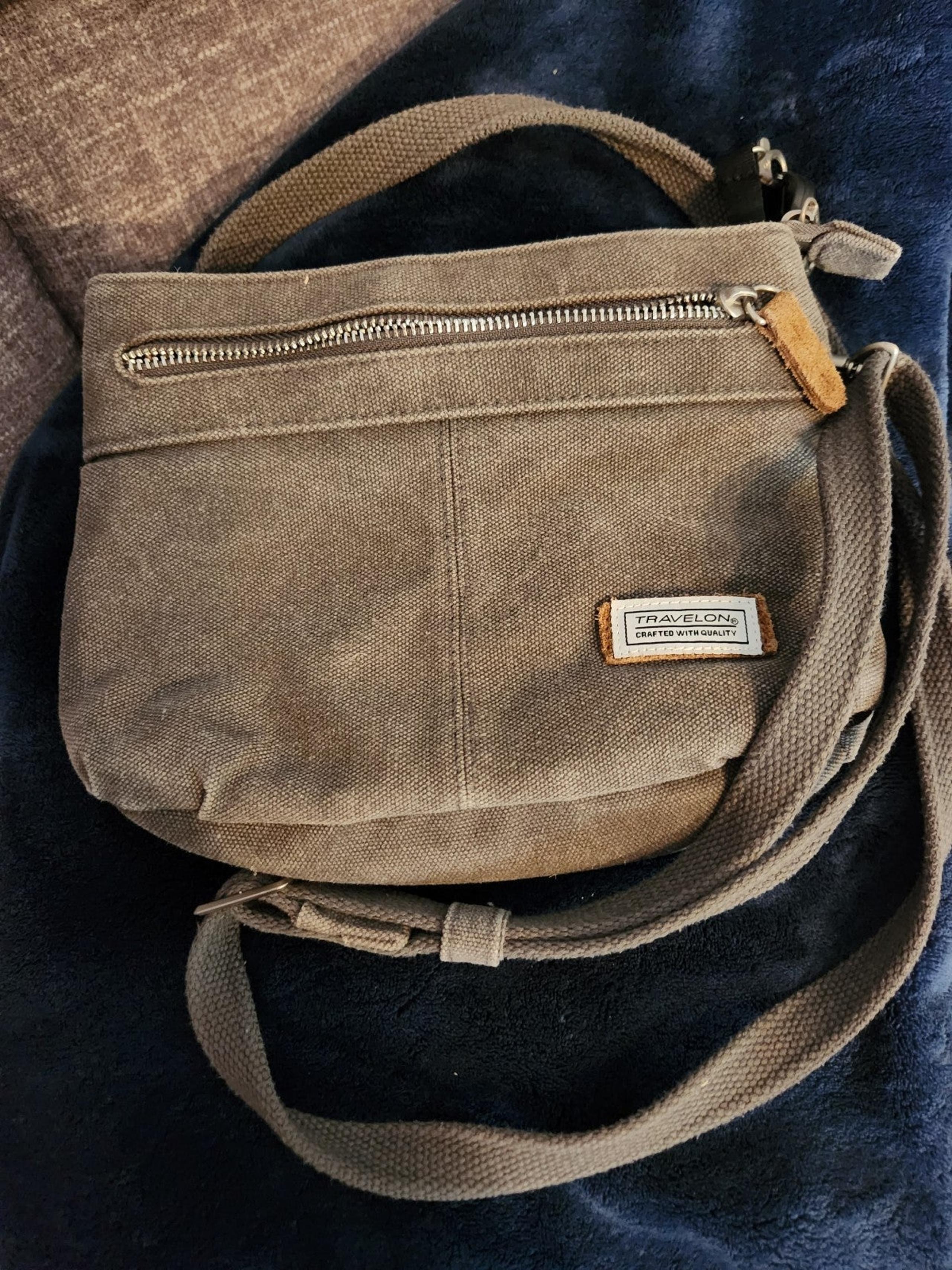 travelon crossbody small gray