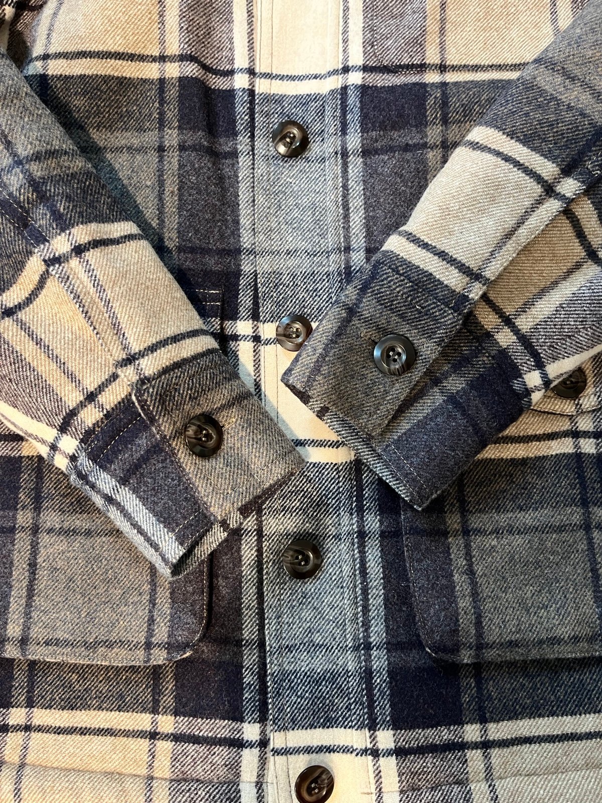 Jenni Kayne Shearling lined Farmhouse Jacket - detail