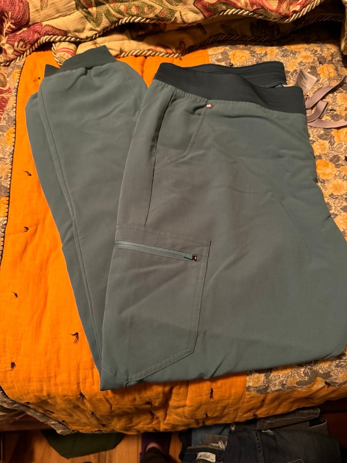 figs zamora joggers