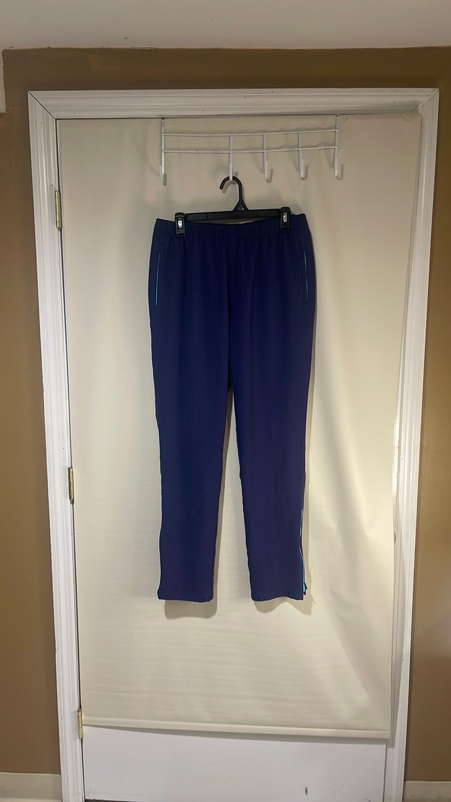 NWOT Peter Millar Crown Sport Women’s Pants Size Medium
