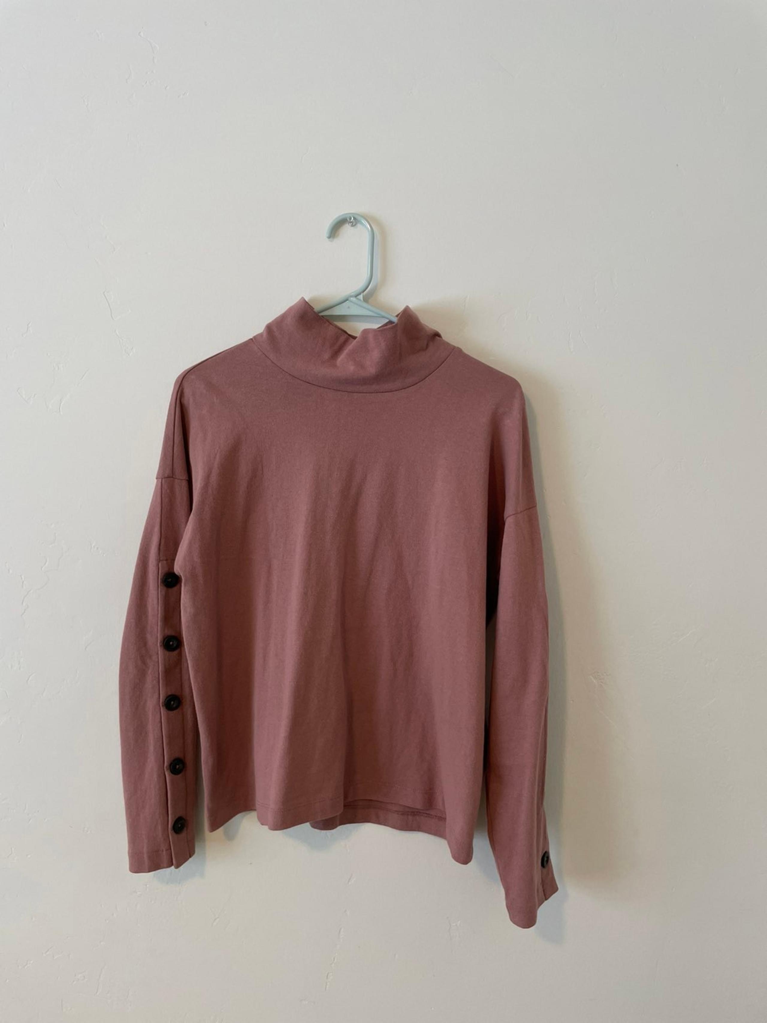 Mockneck shirt