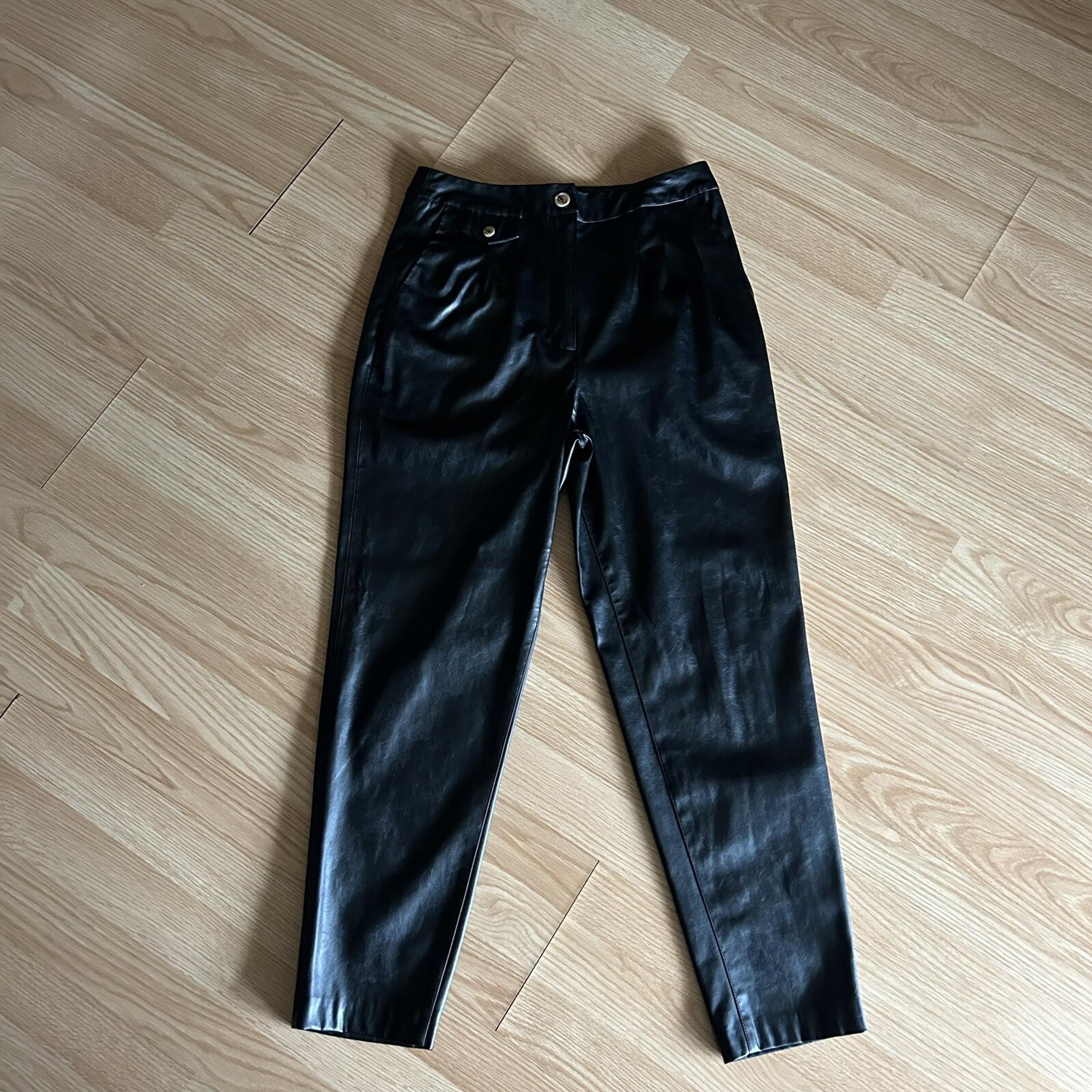 Blank NYC Black Vegan Leather High Rise Cropped Pants Women’s 26