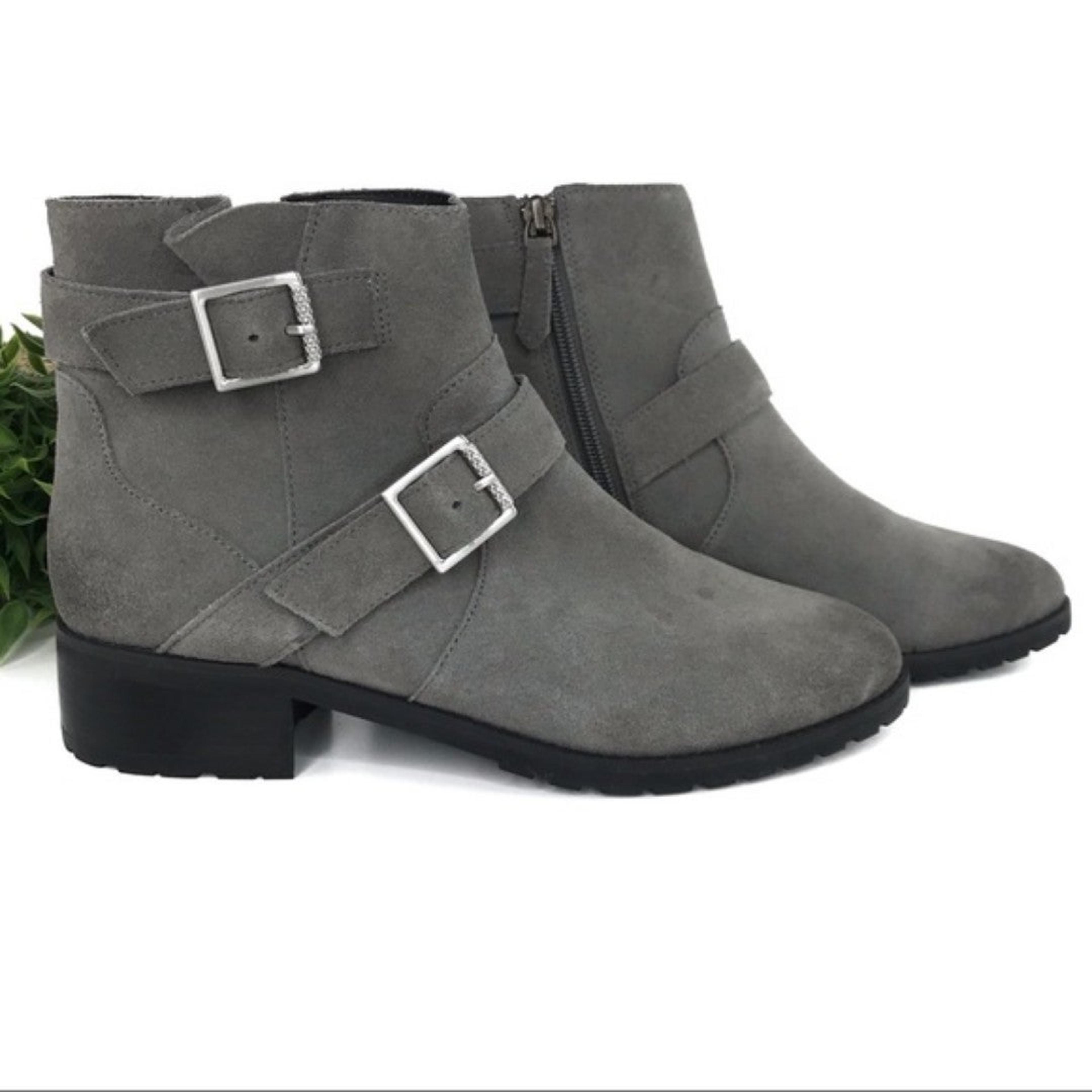 Susina Buckle Boots | Mercari