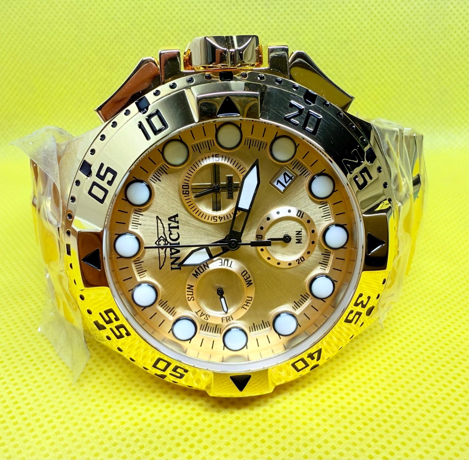 Invicta Excursión Men Watch Model 37587