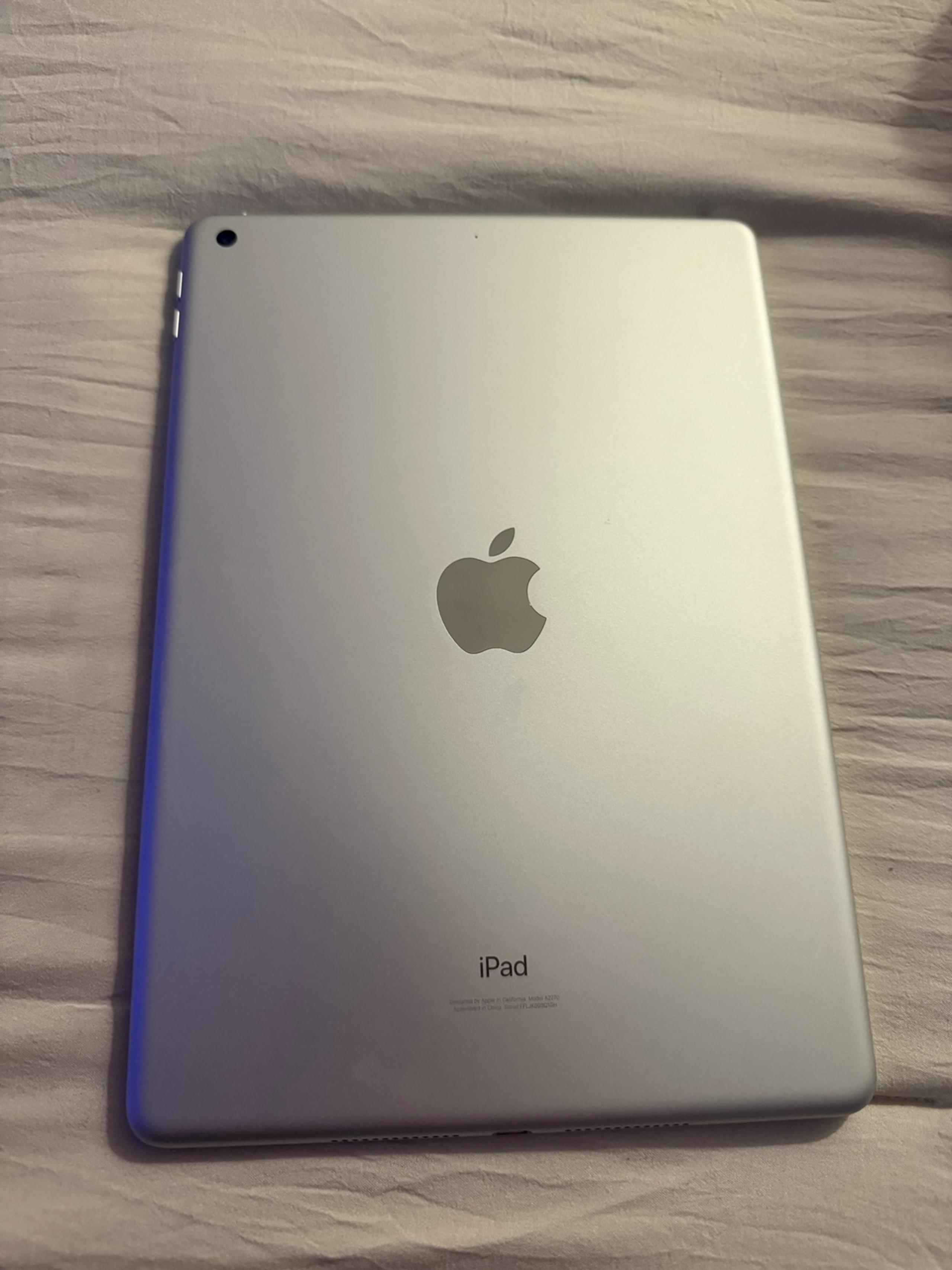 iPad 8th Generation 128GN