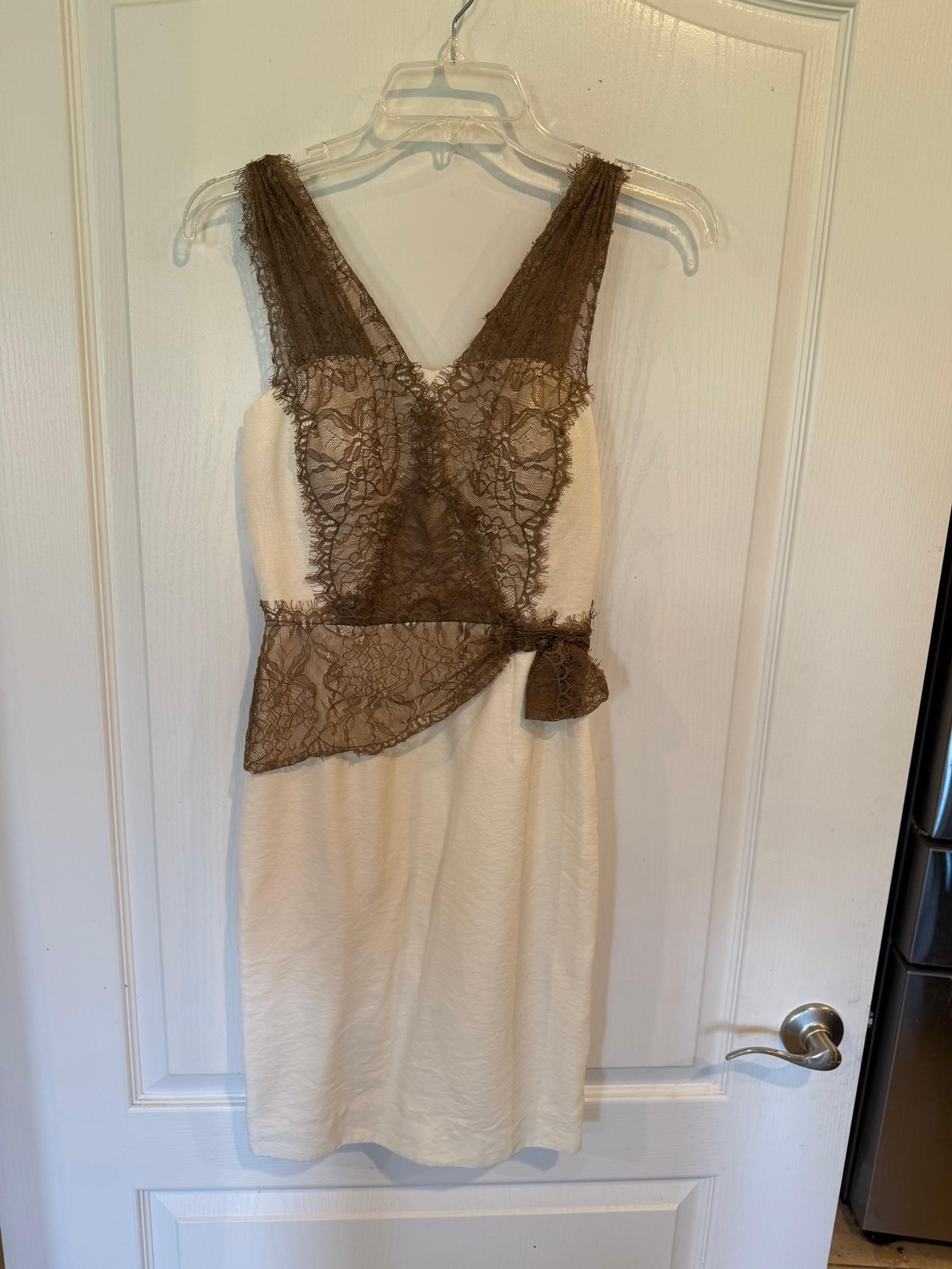 Antonio Melani cream color brown lace trim sleeveless pencil dress size 0