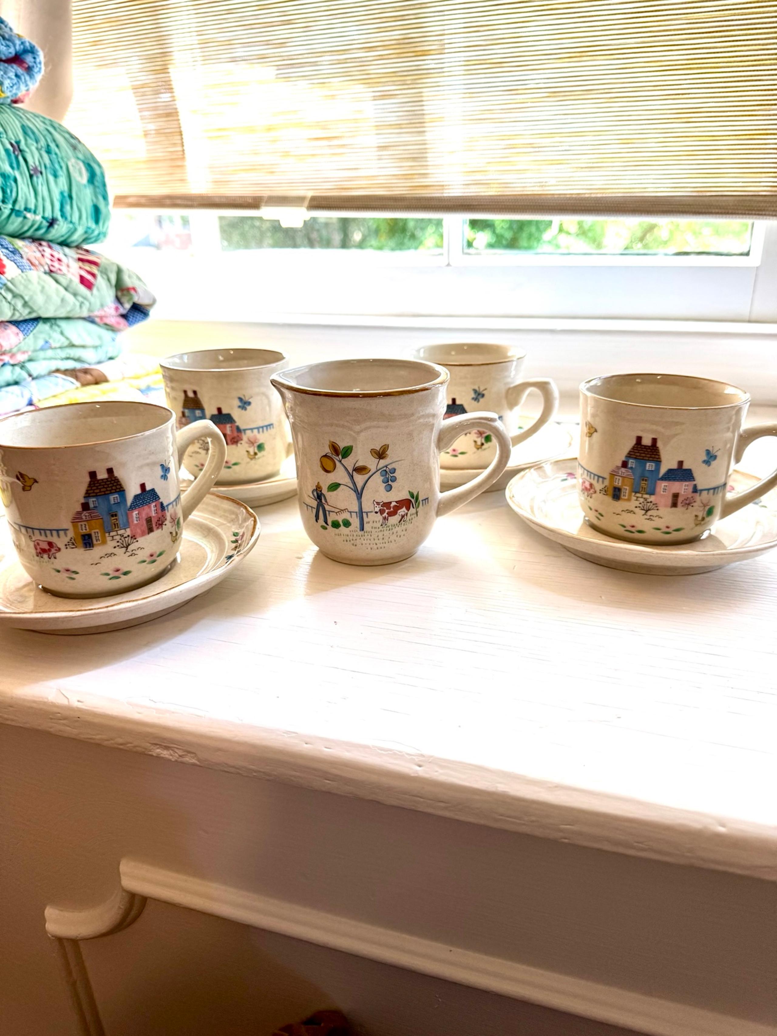 International China HEARTLAND Creamer with 4 Teacup and Saucers