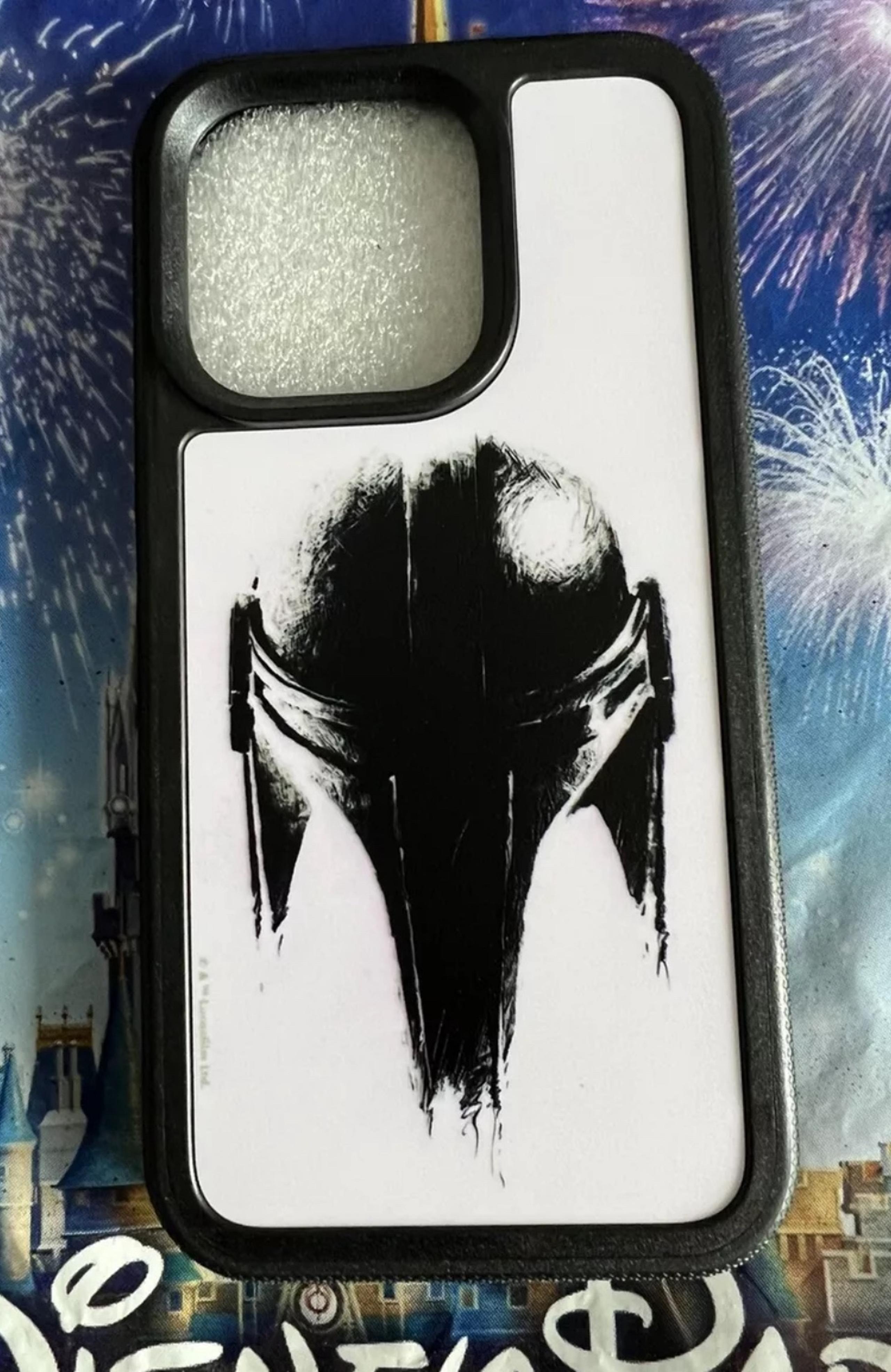 DISNEY STAR WARS THE MANDALORIAN Helmet iPHONE 16 Case New