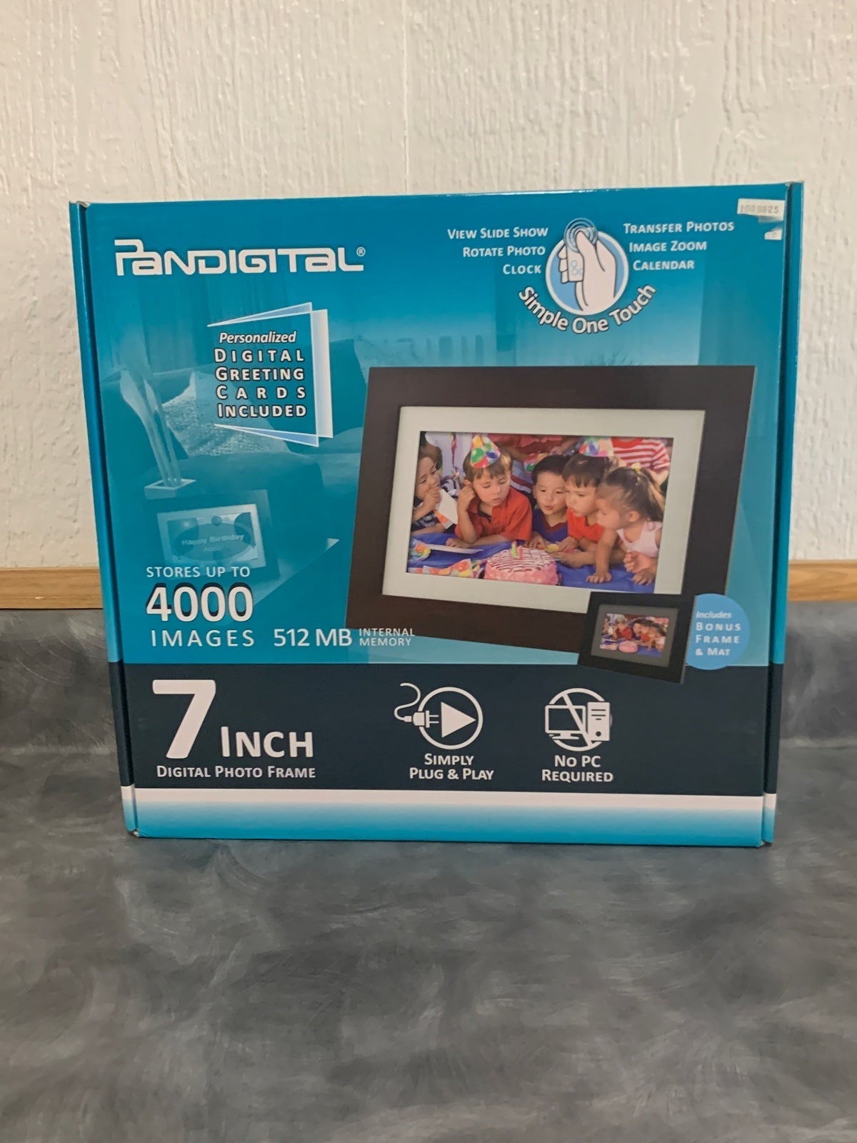 NIB Digital photo frame