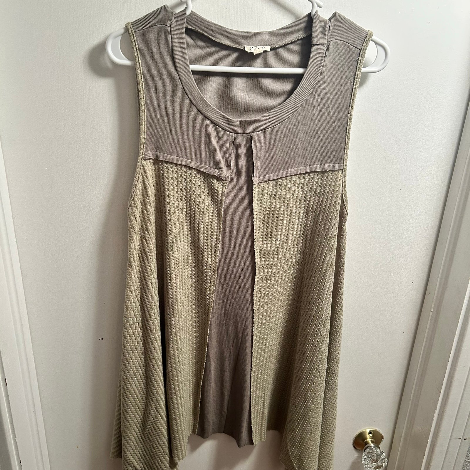 POL Trapeze Oversized Waffle Knit Tank Women’s Sz S- M Green NEW WITHOUT TAG