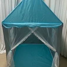 Portable playhouse tent