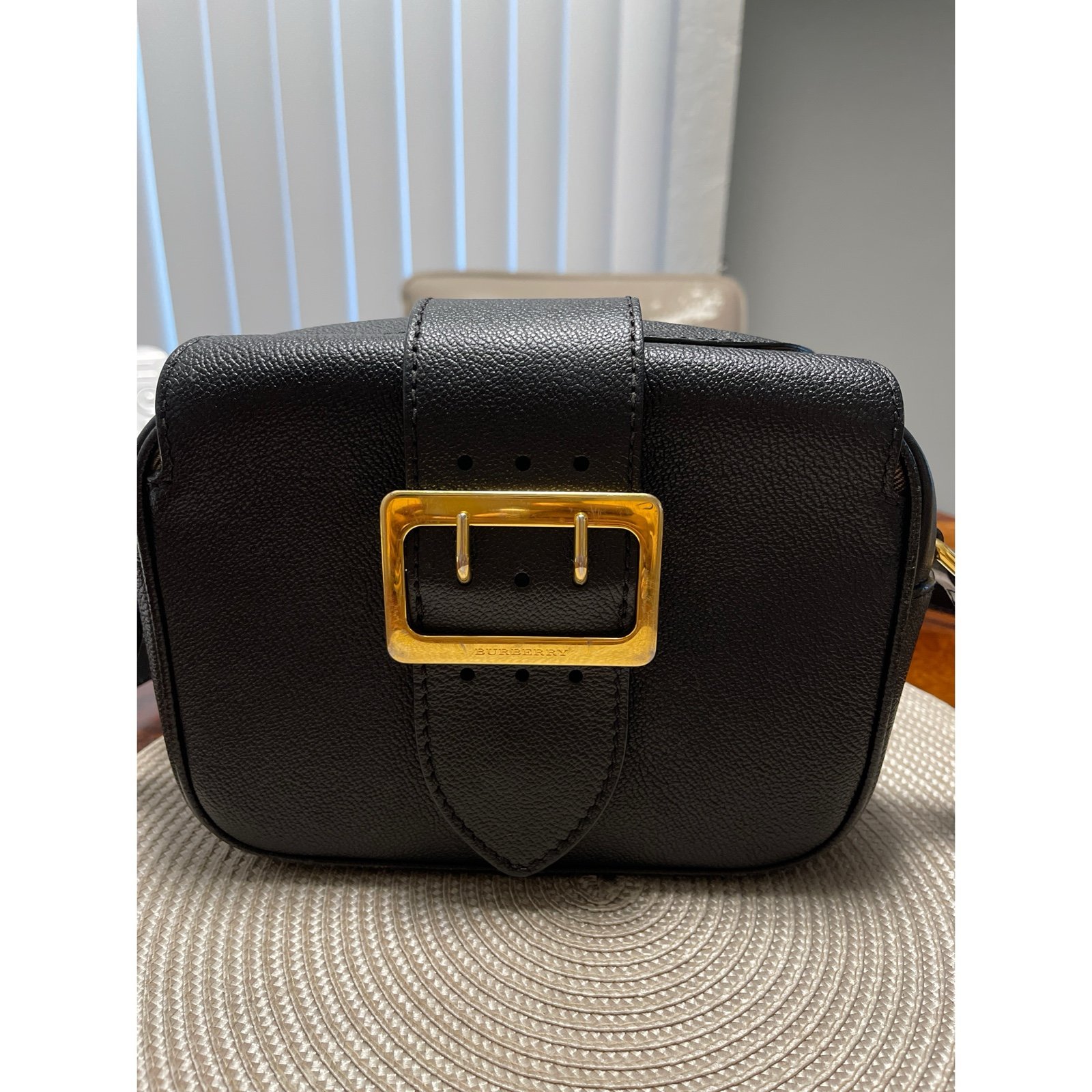 Authentic Burberry buckle camera bag|8 W x 7 H x 3 D|20-22 strap drop