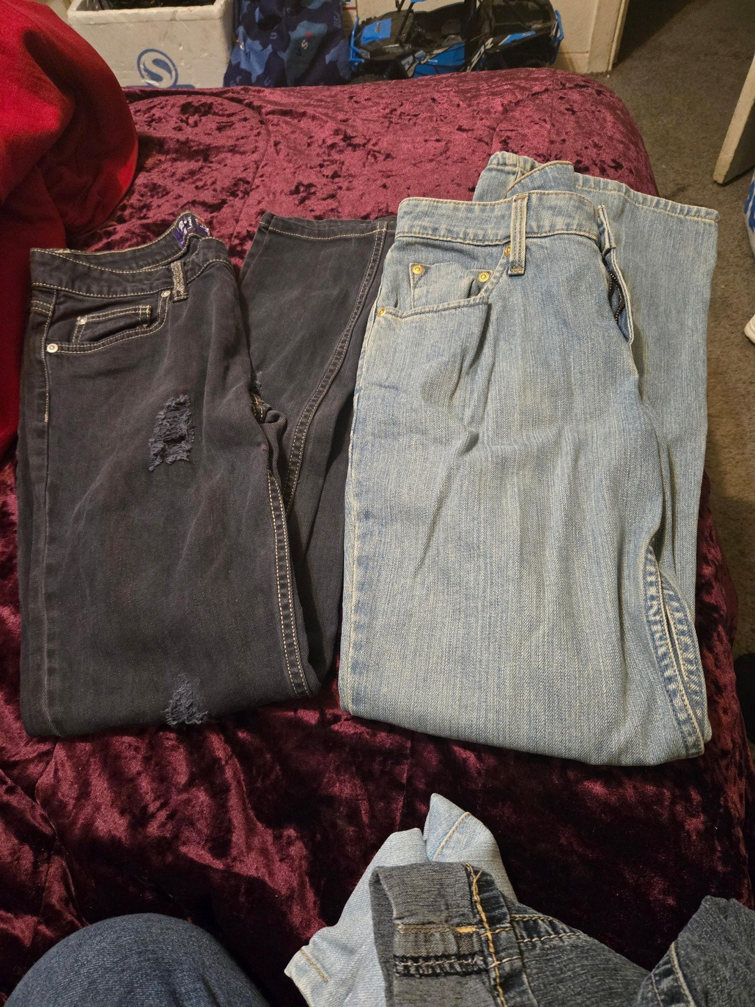 Women's Size 8 Pants Lot