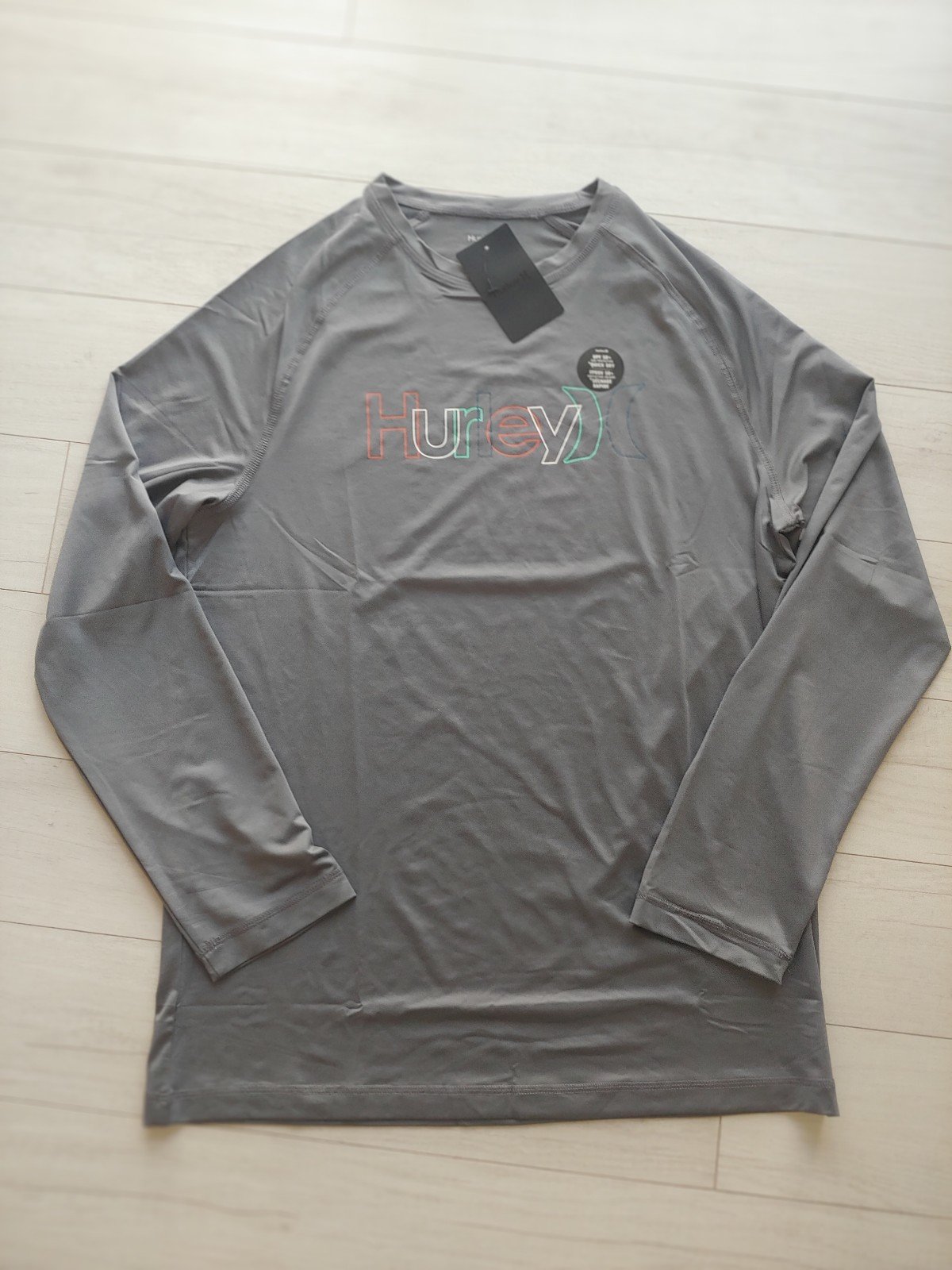HURLEY NEW Long Sleeve Sun Shirt Rashguard