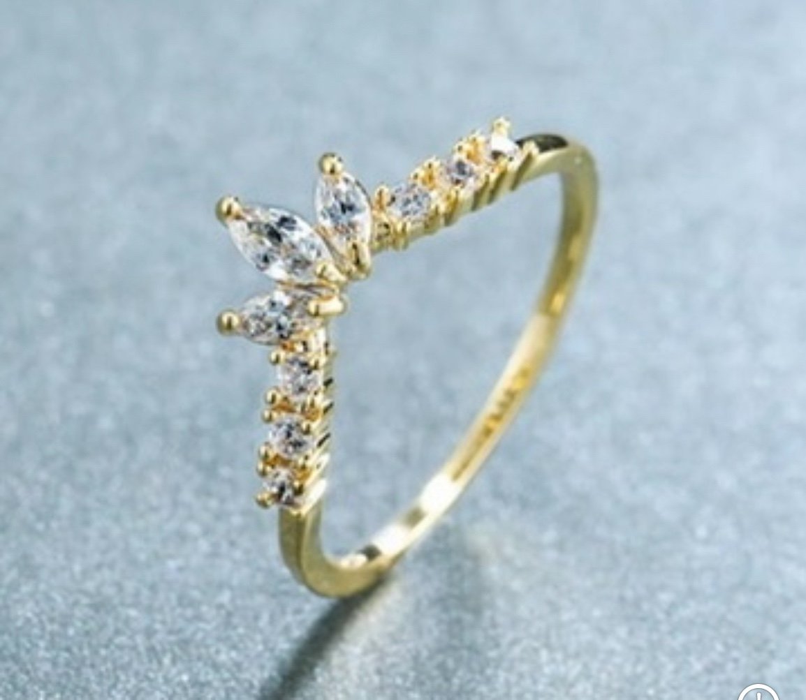 *SALE* Golden Crown Wedding band/ engagement ring