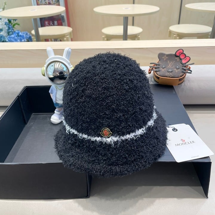 Moncler Retro Fisherman's Hat