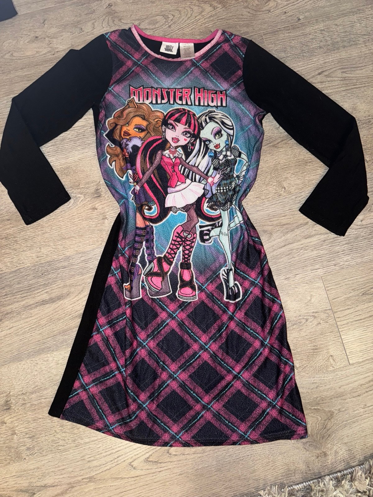 Rare Y2K 2013 Black and pink Monster High dress 14/16