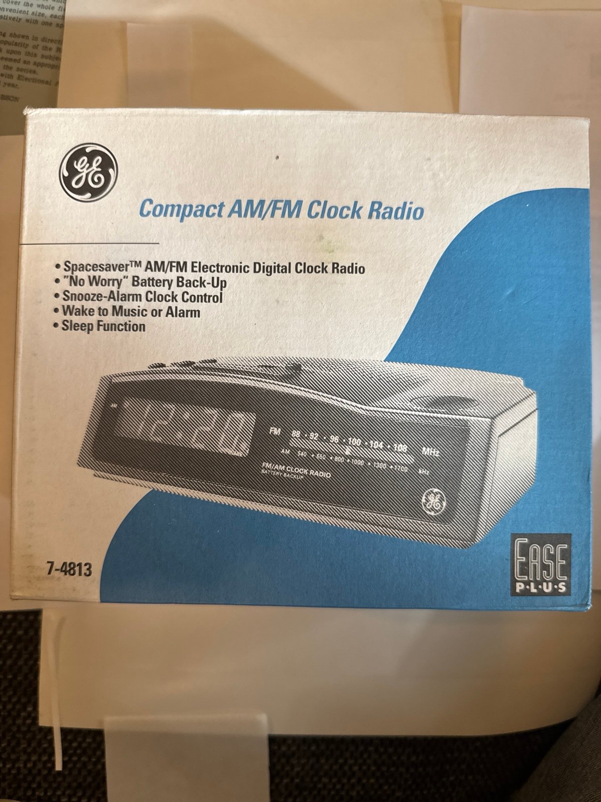 VINTAGE GE 7-4813 DIGITAL LCD AM/FM Alarm Clock Radio Battery Back Up W/instruct