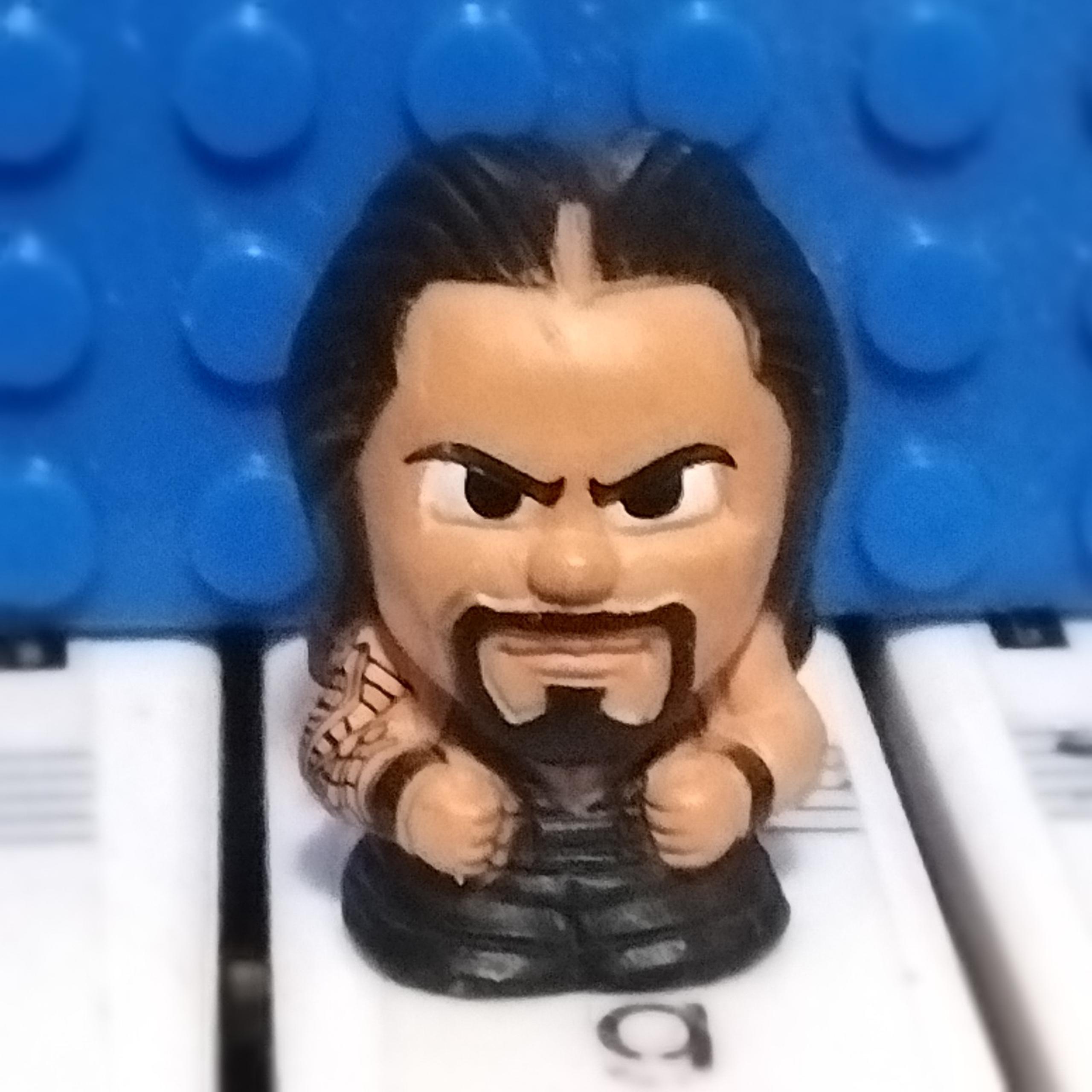 WWE TEENYMATE Roman Reigns figure