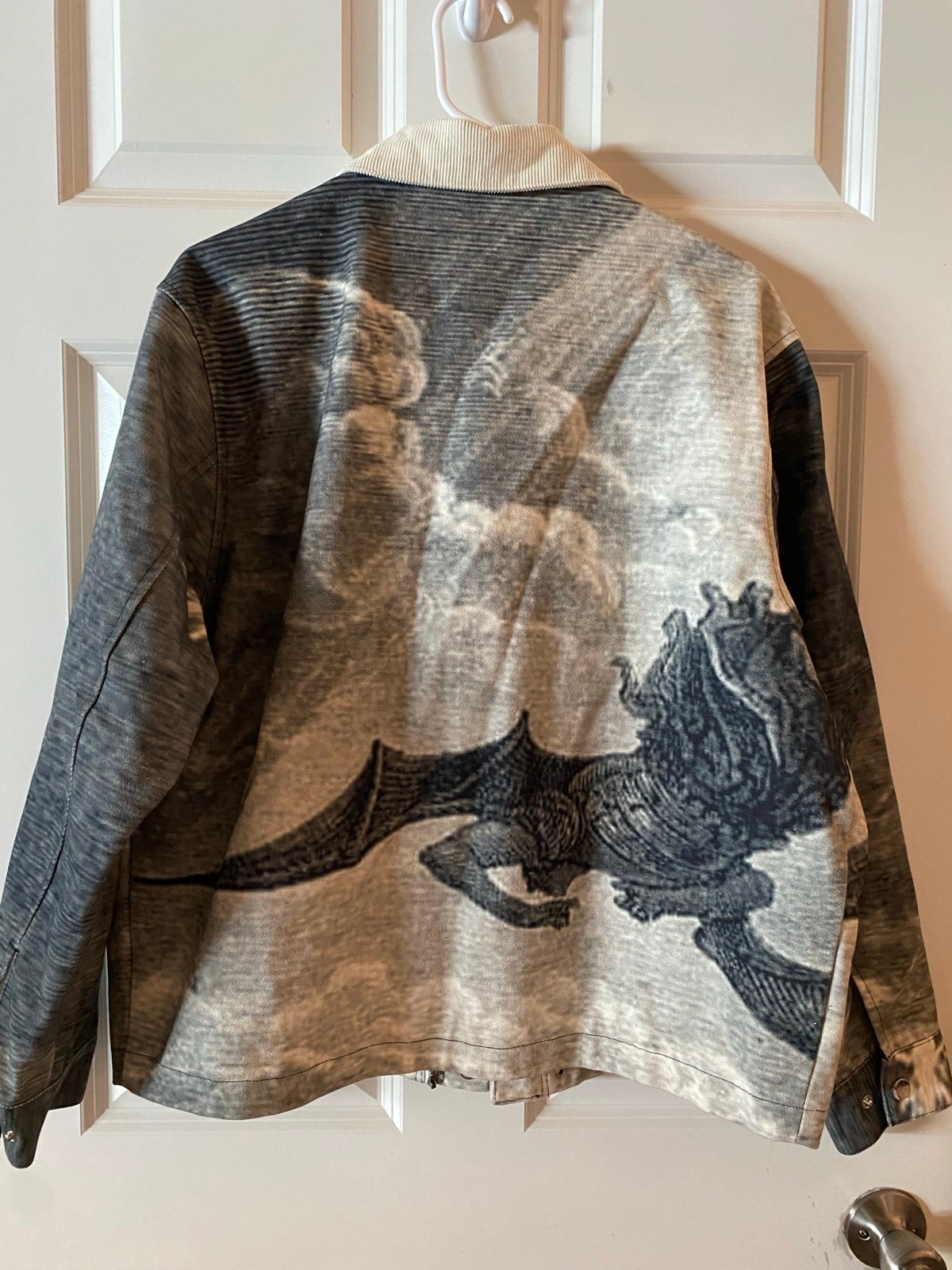 Men’s jacket , only wear once .