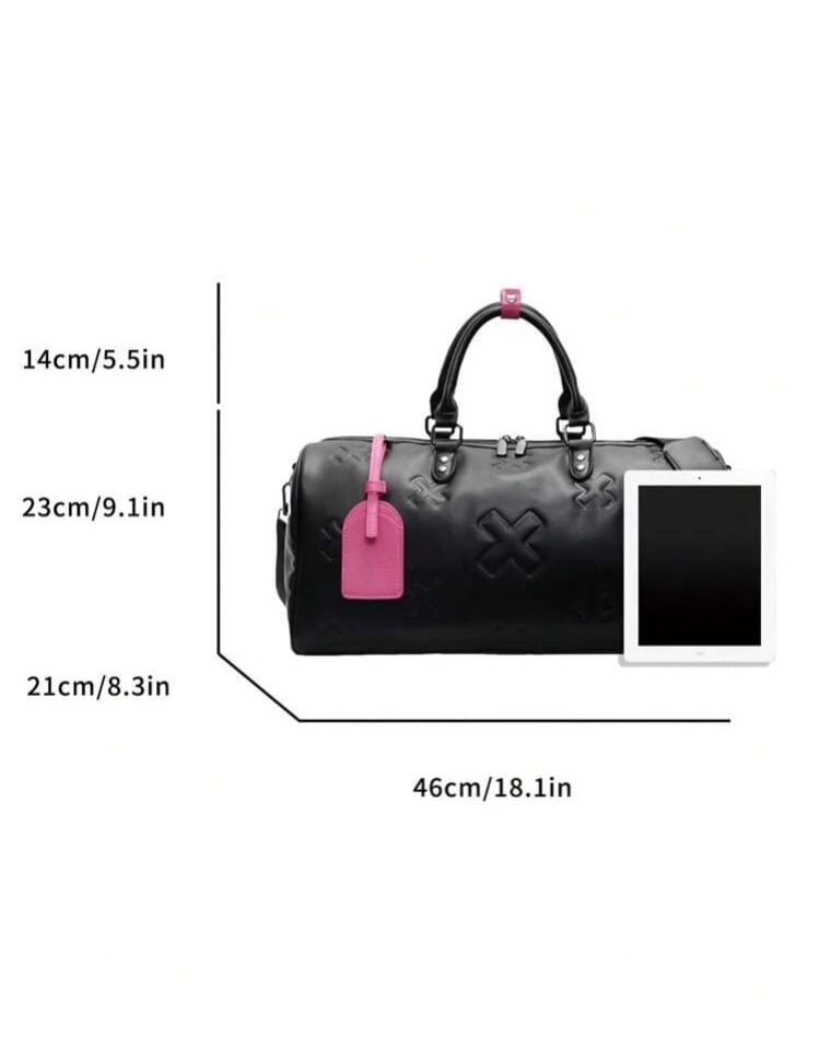 Stylish duffle bags - detail