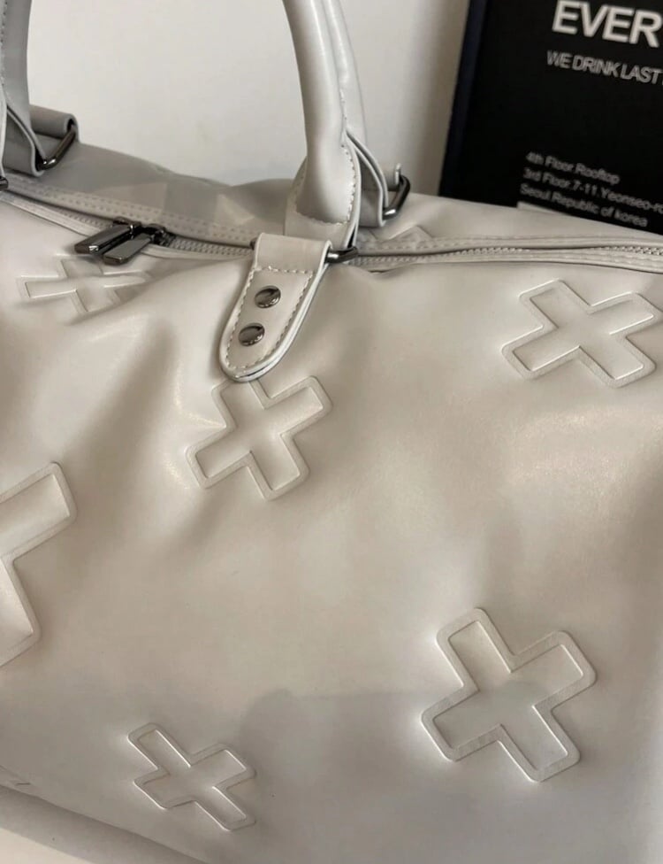 Stylish duffle bags - detail